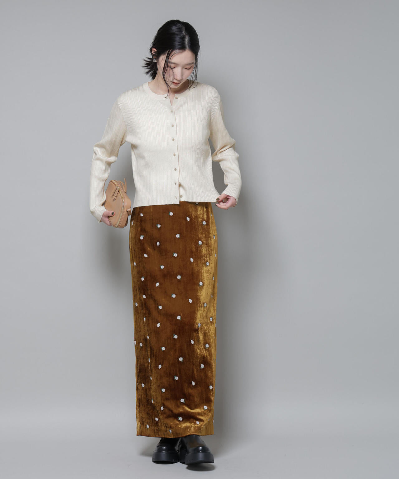 ホホバオイル加工ランダムリブカーディガン