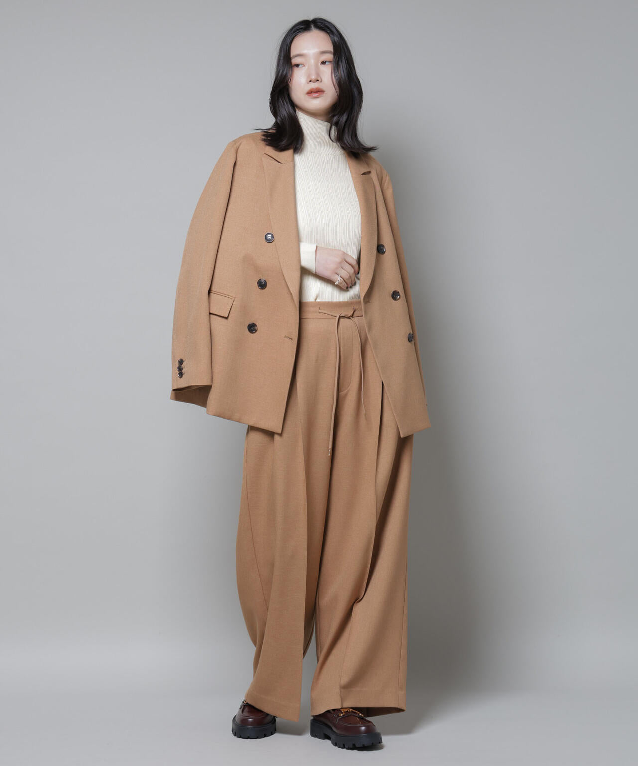 ホホバオイル加工ランダムリブタートルニット