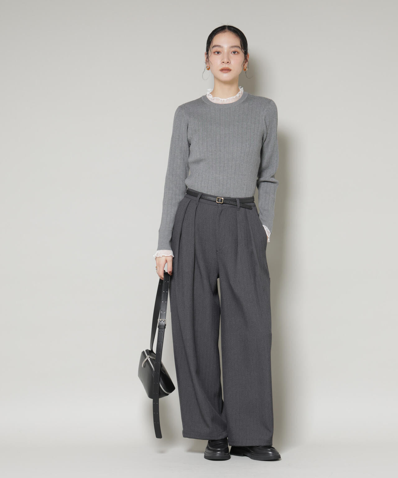 ホホバオイル加工チュールフリル付きランダムリブニット