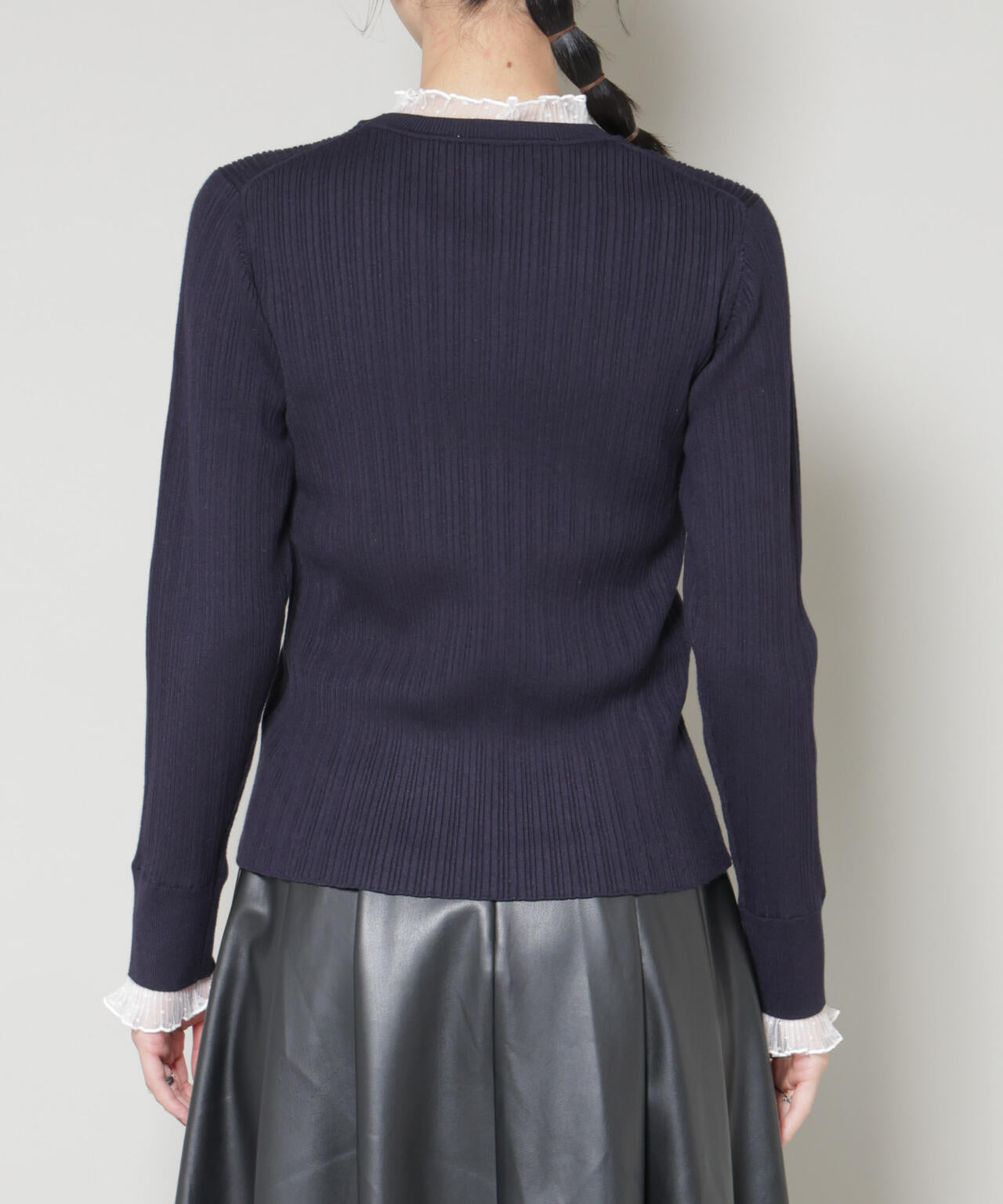 ホホバオイル加工チュールフリル付きランダムリブニット