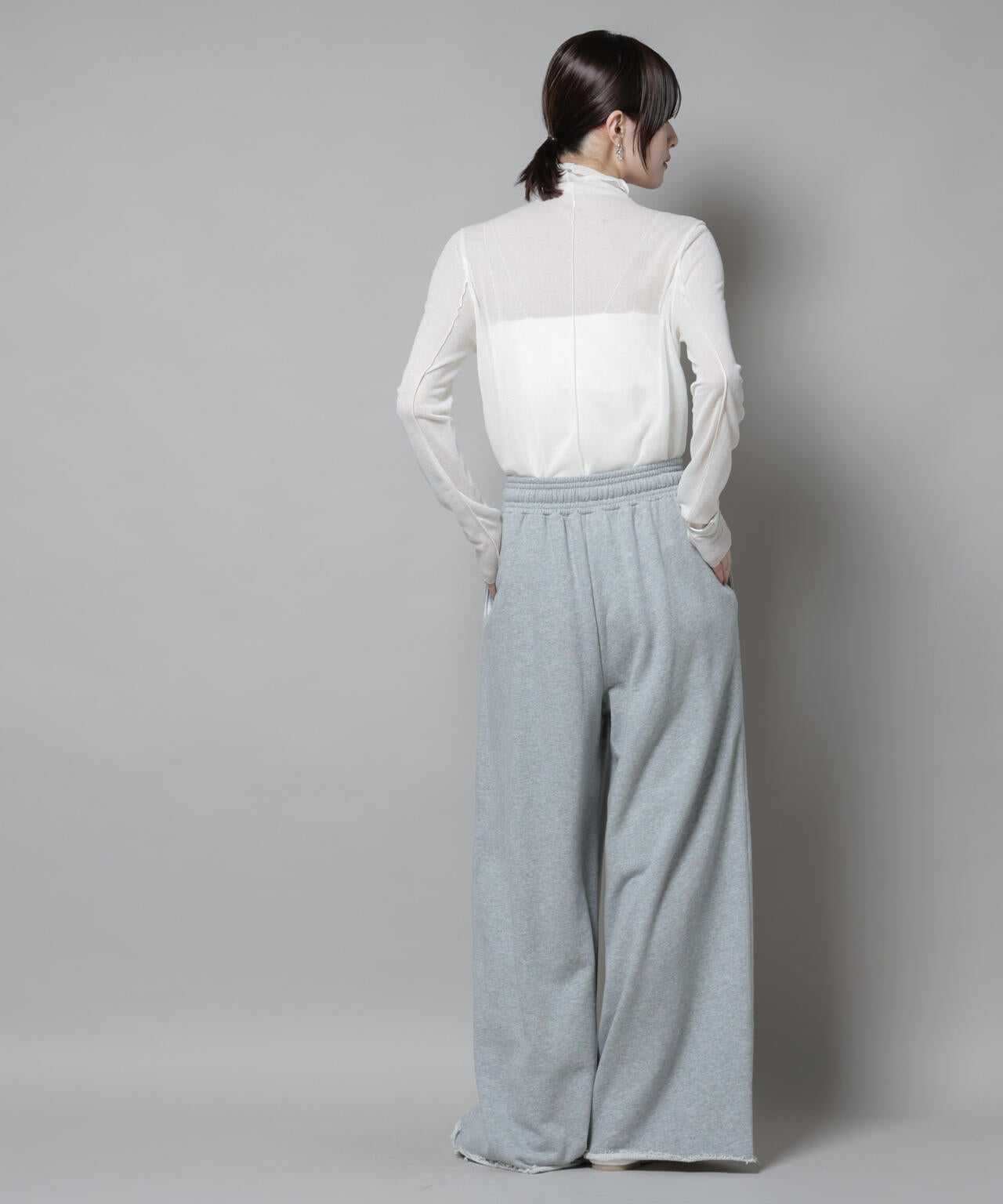 梨地シアータートルカットトップス