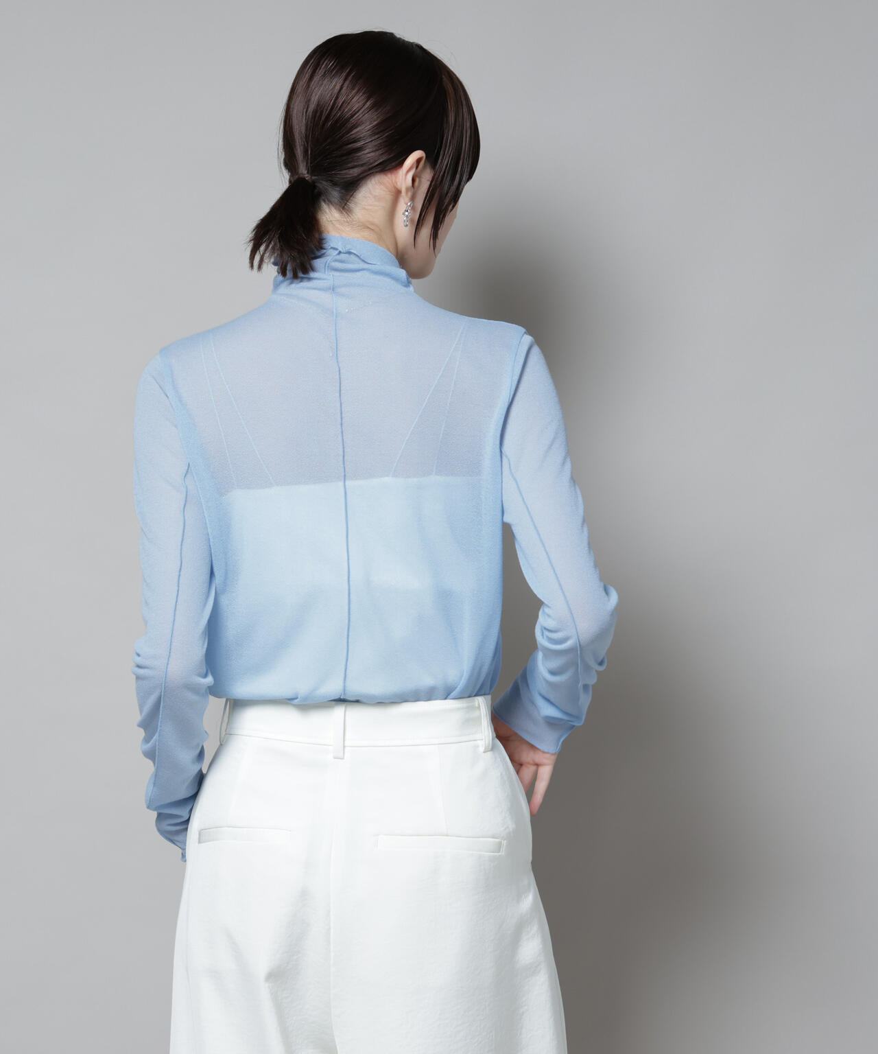 梨地シアータートルカットトップス