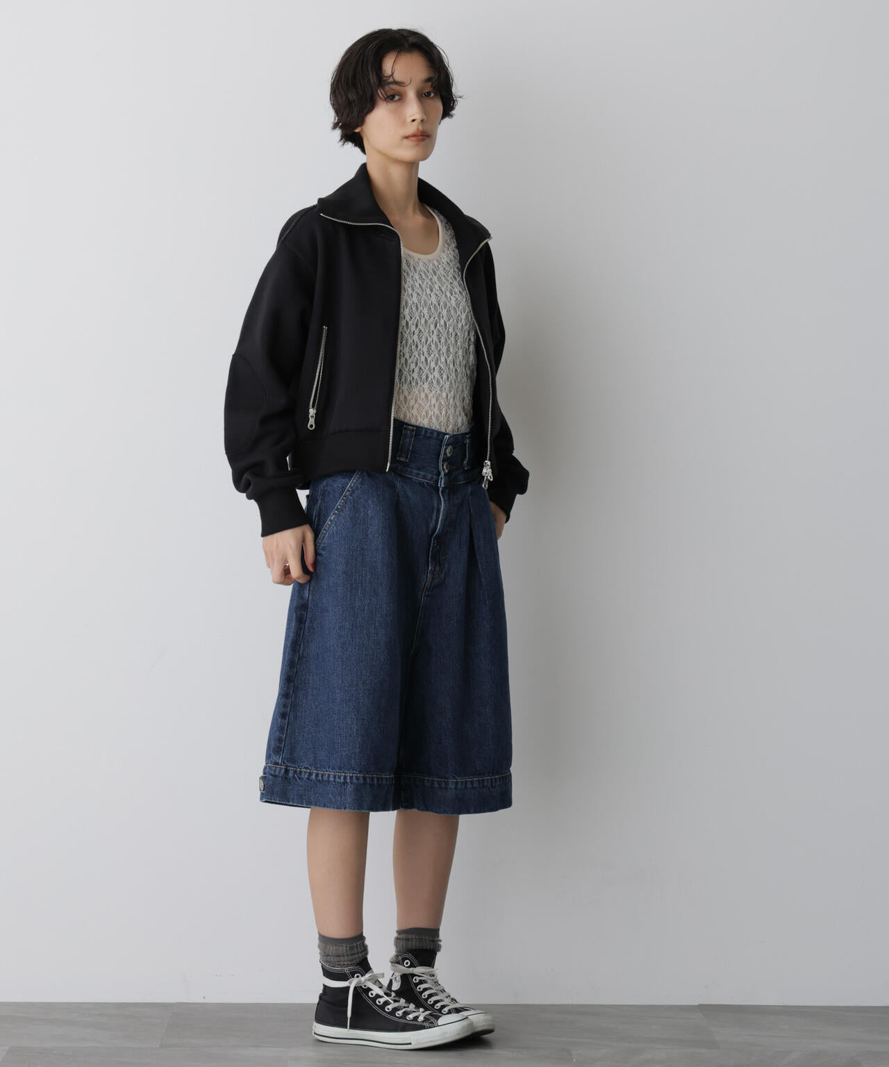 「STEVELOUR」コンパクトダブルジップスウェット