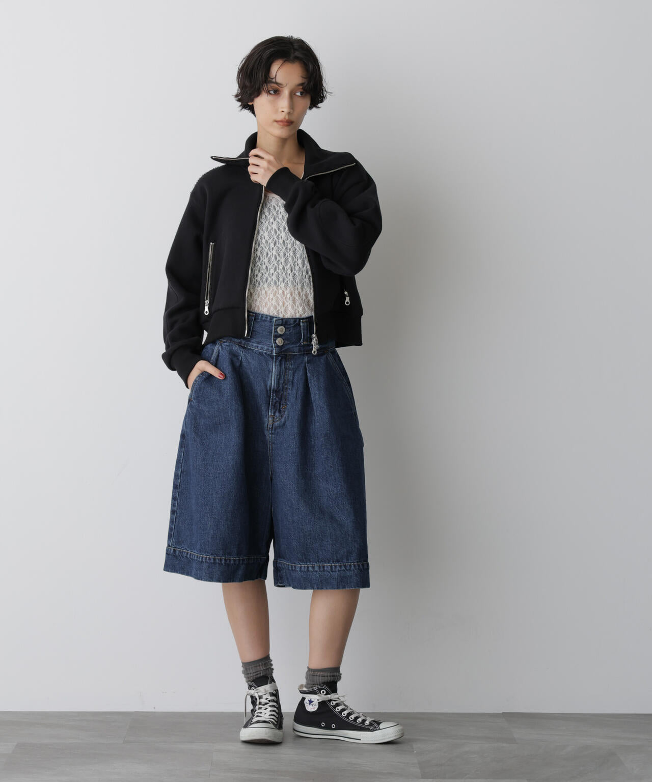 「STEVELOUR」コンパクトダブルジップスウェット