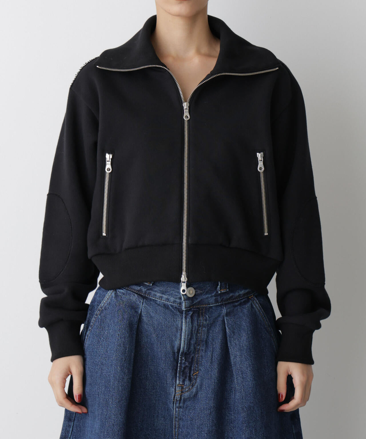 「STEVELOUR」コンパクトダブルジップスウェット