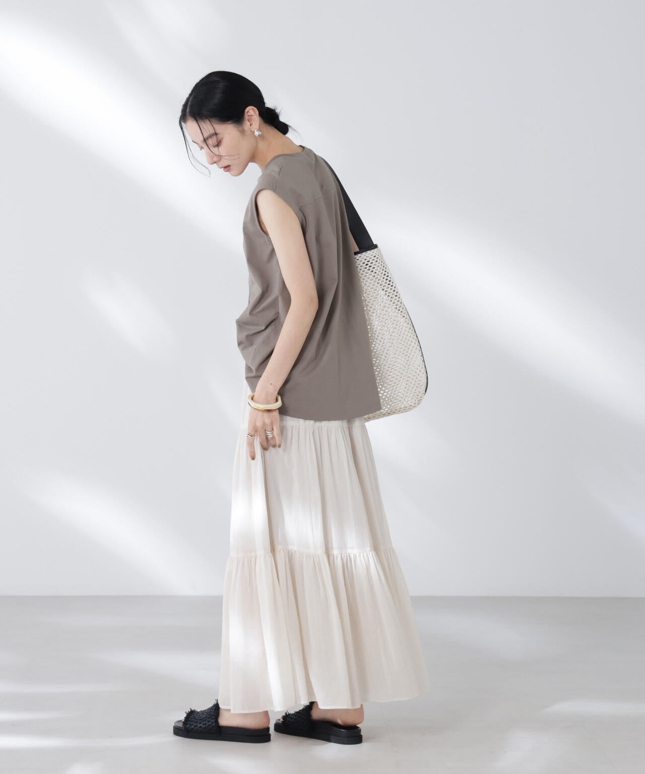 NANOFINE強撚コットンノースリーブトップス