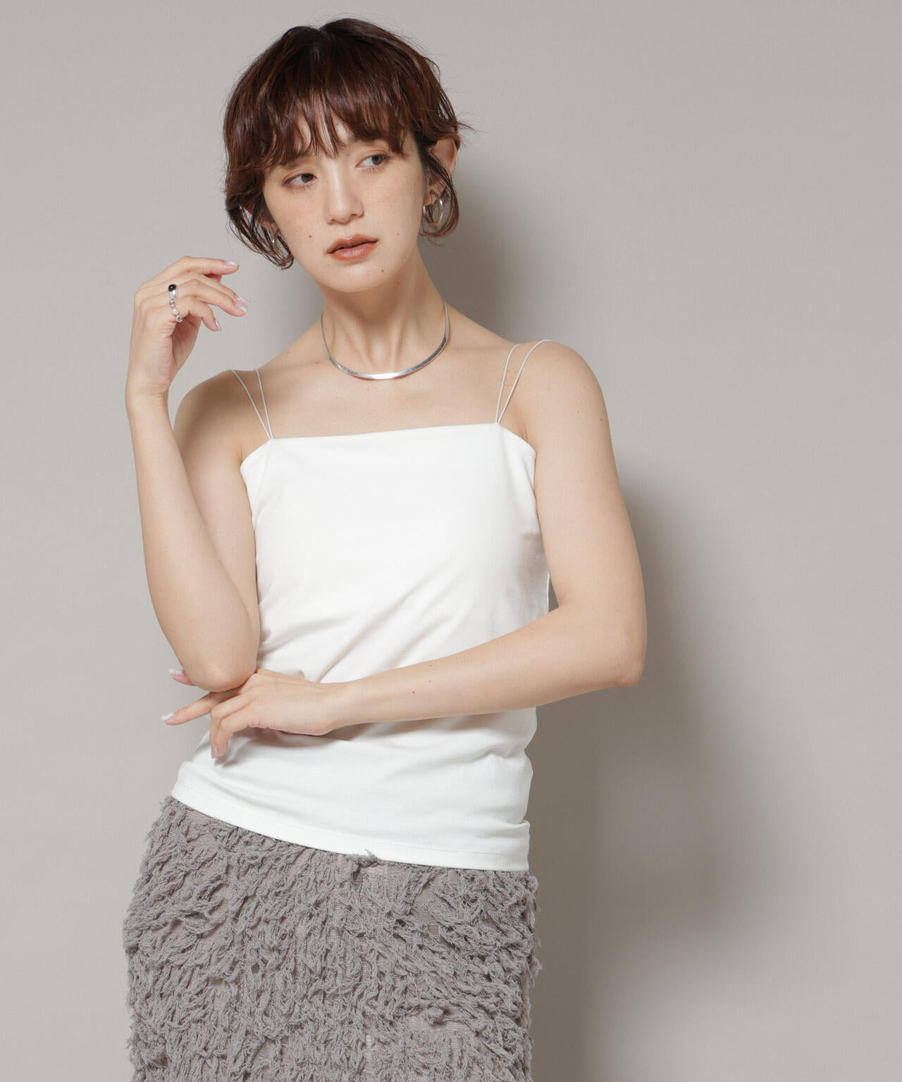 ストレッチポンチカップ付きベアトップキャミソール