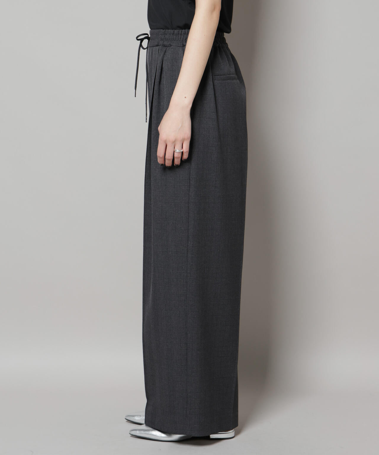 ストレッチサージチェックピンタックイージーワイドパンツ(セットアップ可)