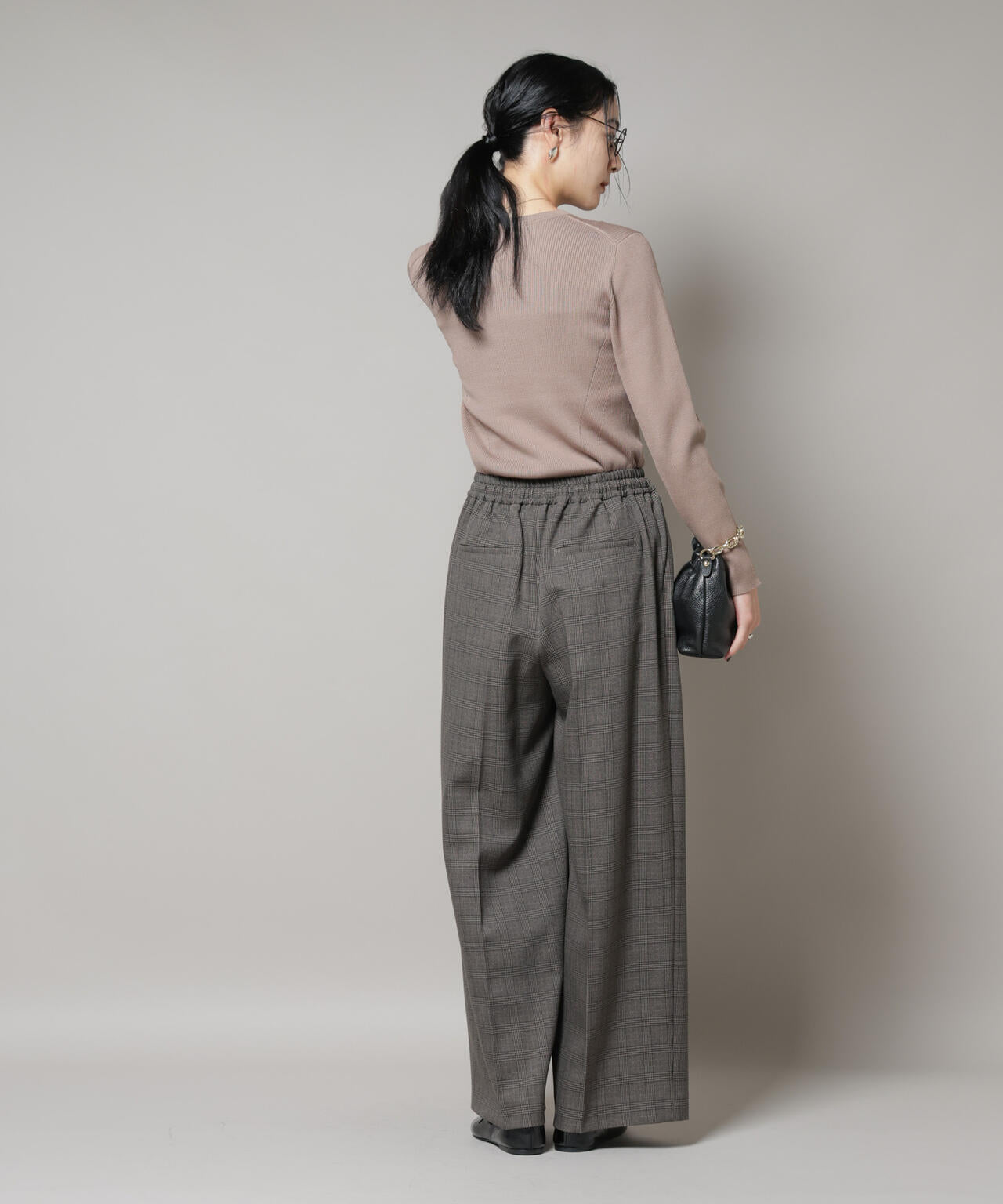 ストレッチサージチェックピンタックイージーワイドパンツ(セットアップ可)