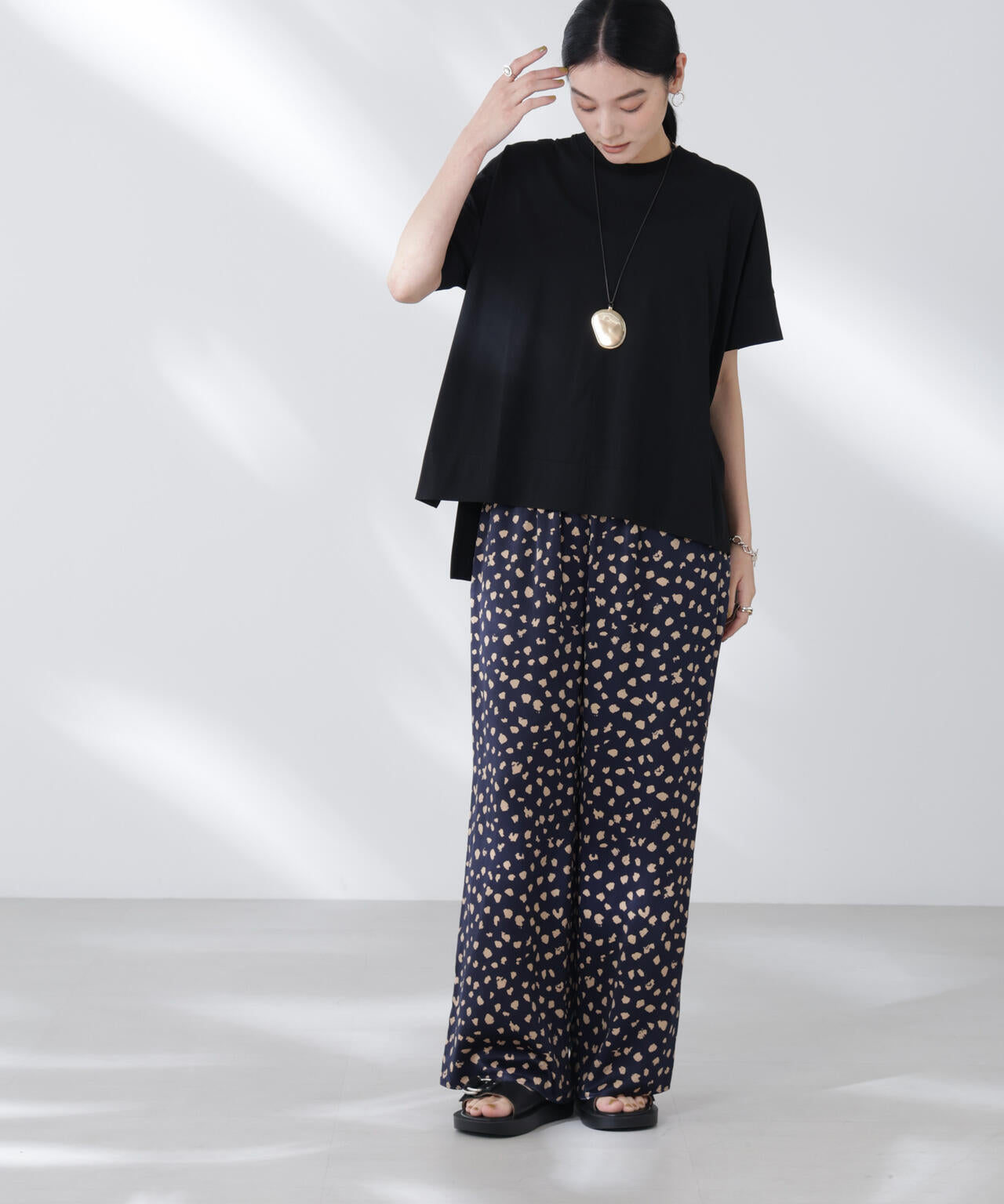 レオパードプリントイージーワイドパンツ