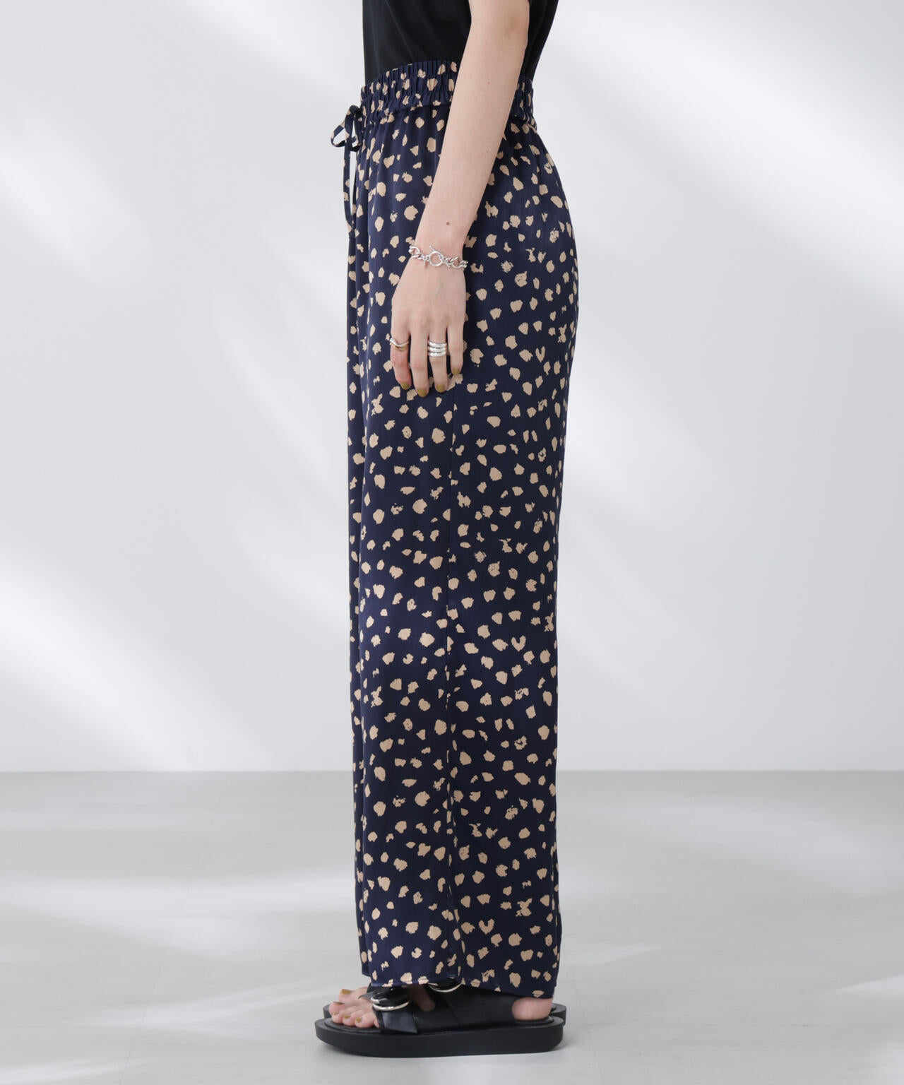 レオパードプリントイージーワイドパンツ