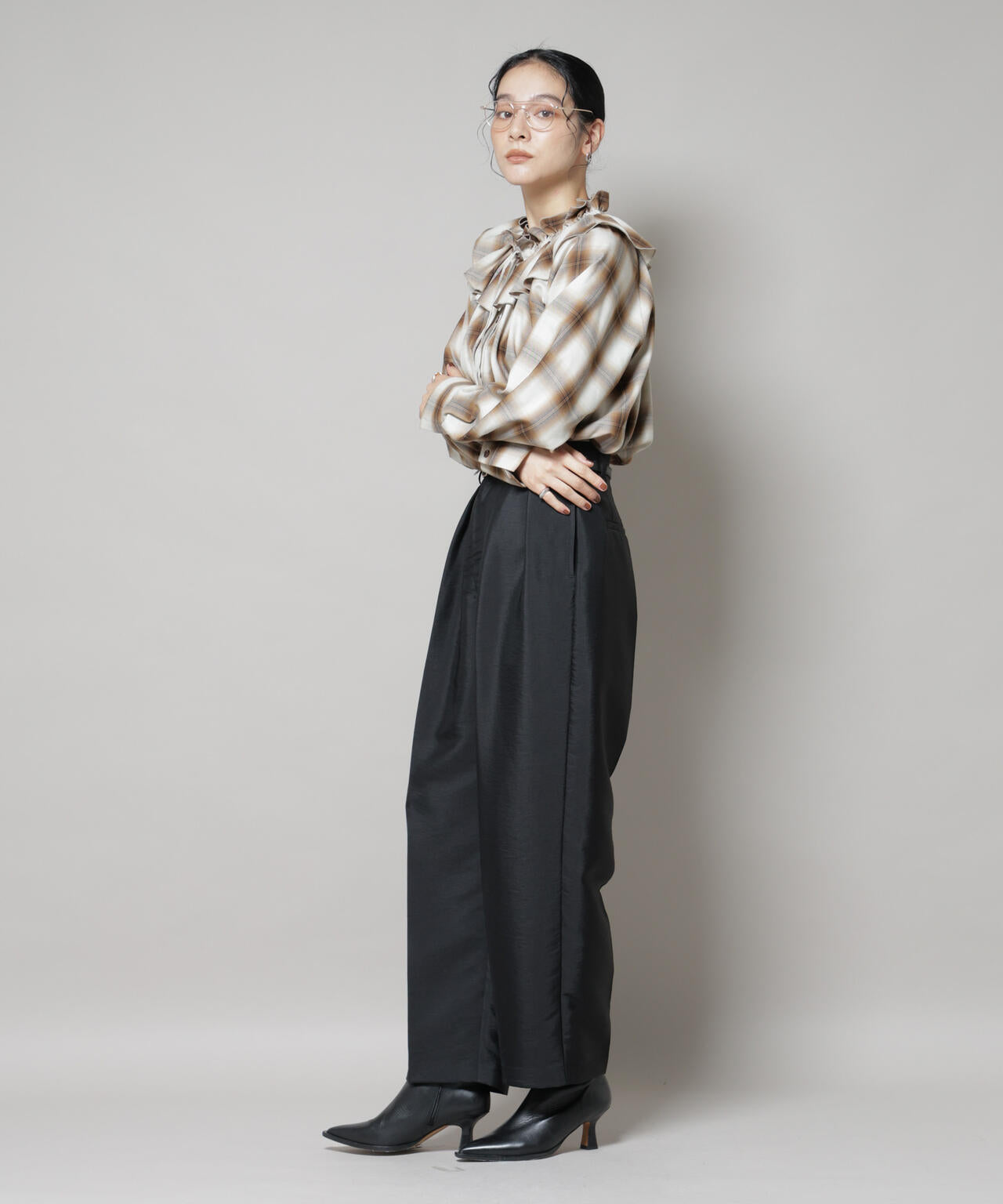 ツイルウェーブタックバレルパンツ