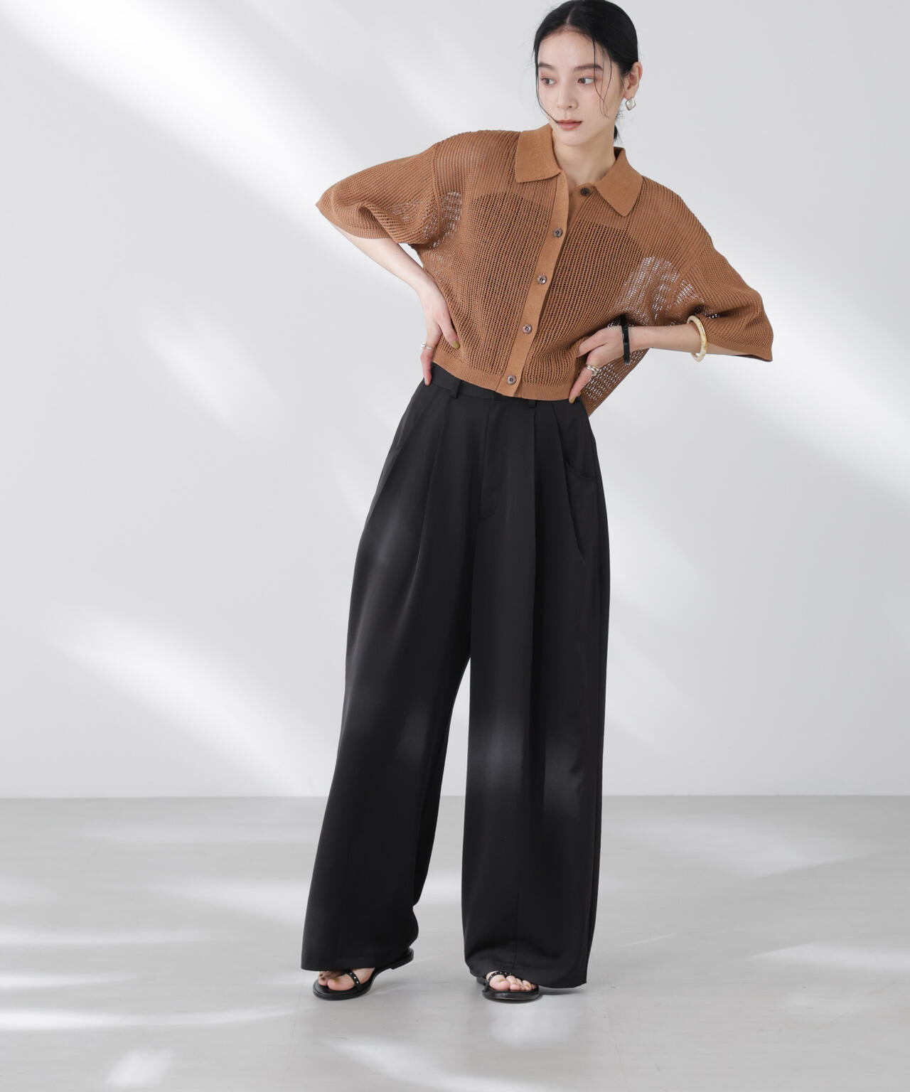 ダルサテンカーブタックパンツ