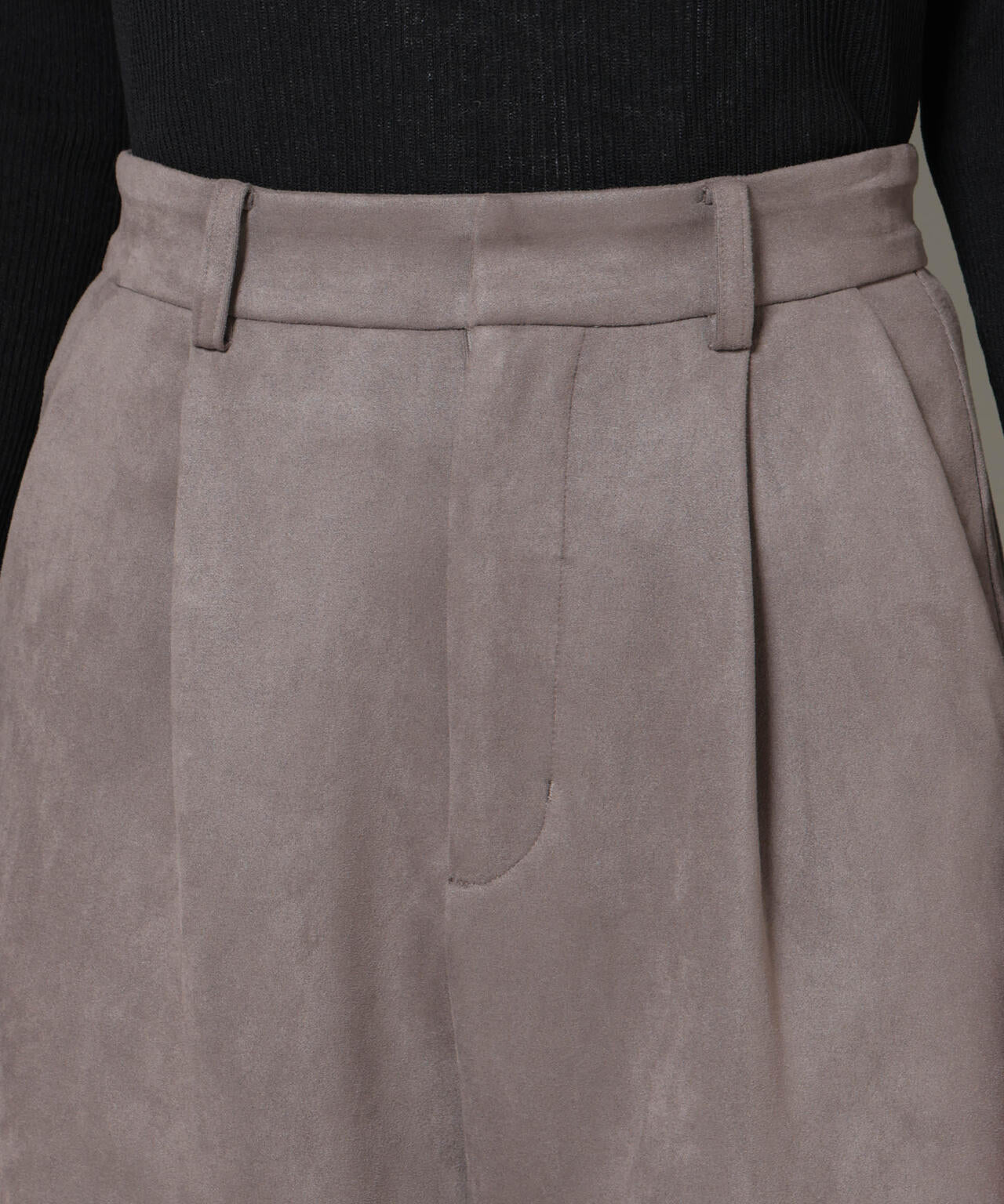 フェイクスエードタックパンツ