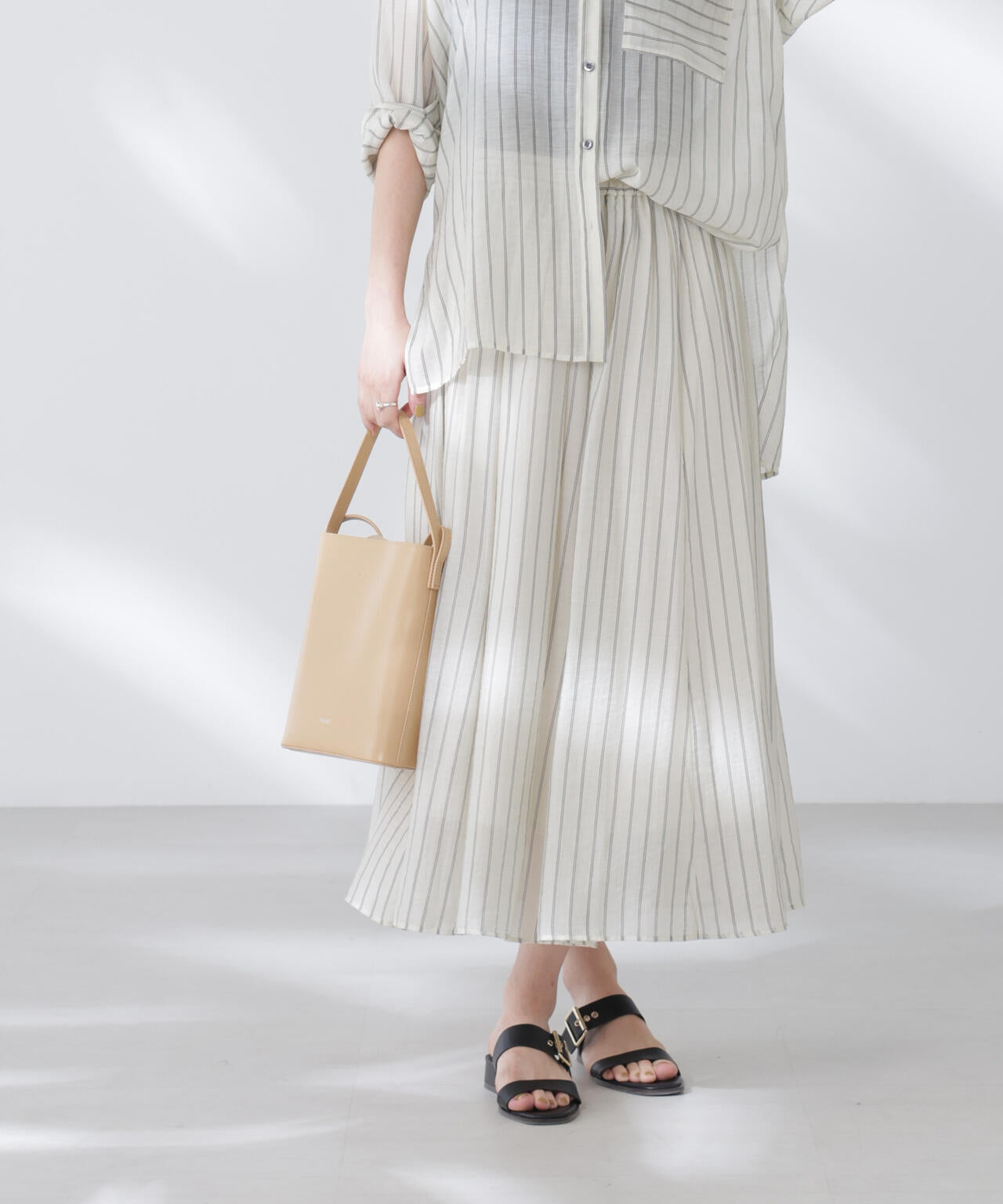 シアーストライプギャザーフレアスカート(セットアップ可)