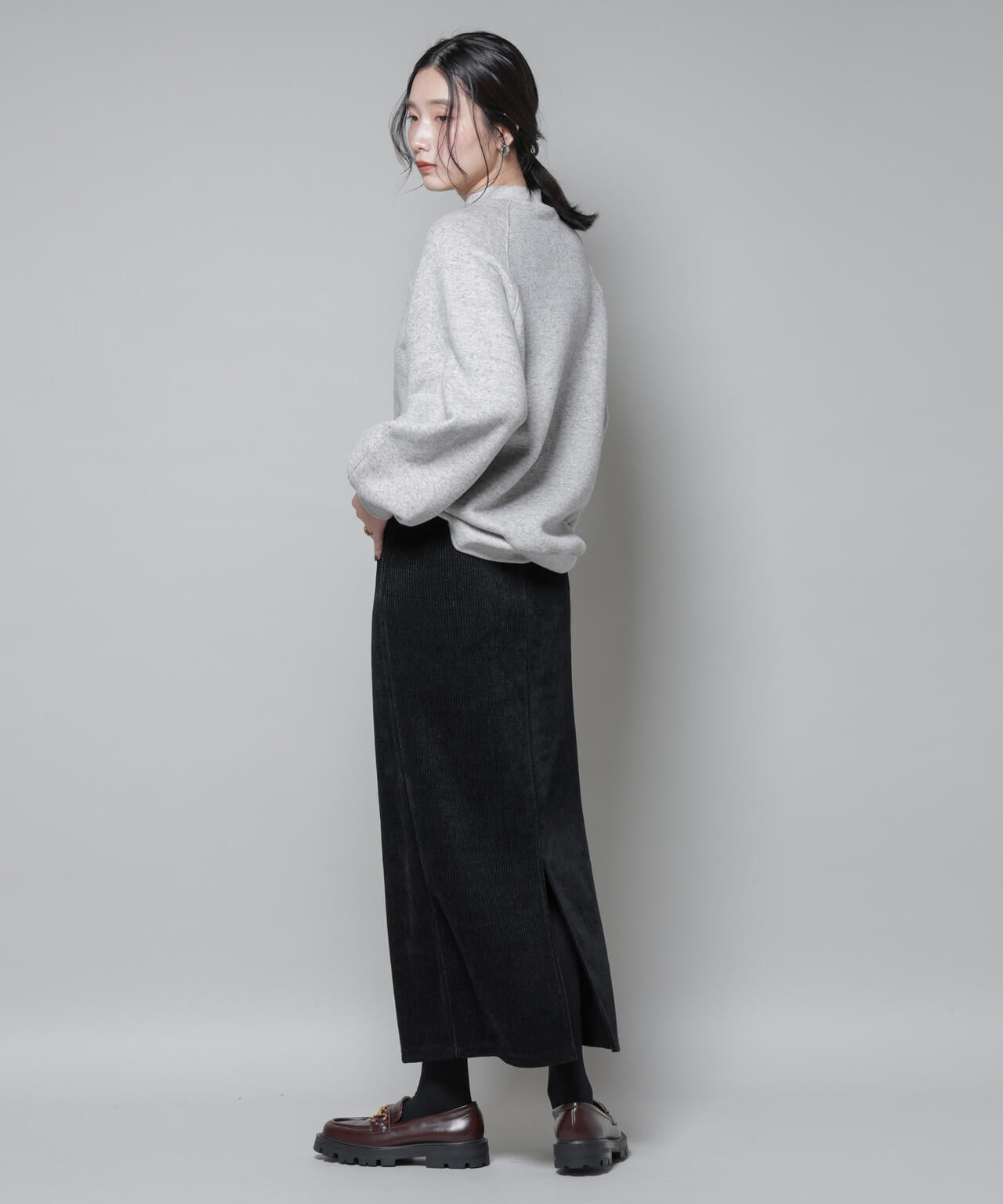 起毛リブカットタイトロングスカート