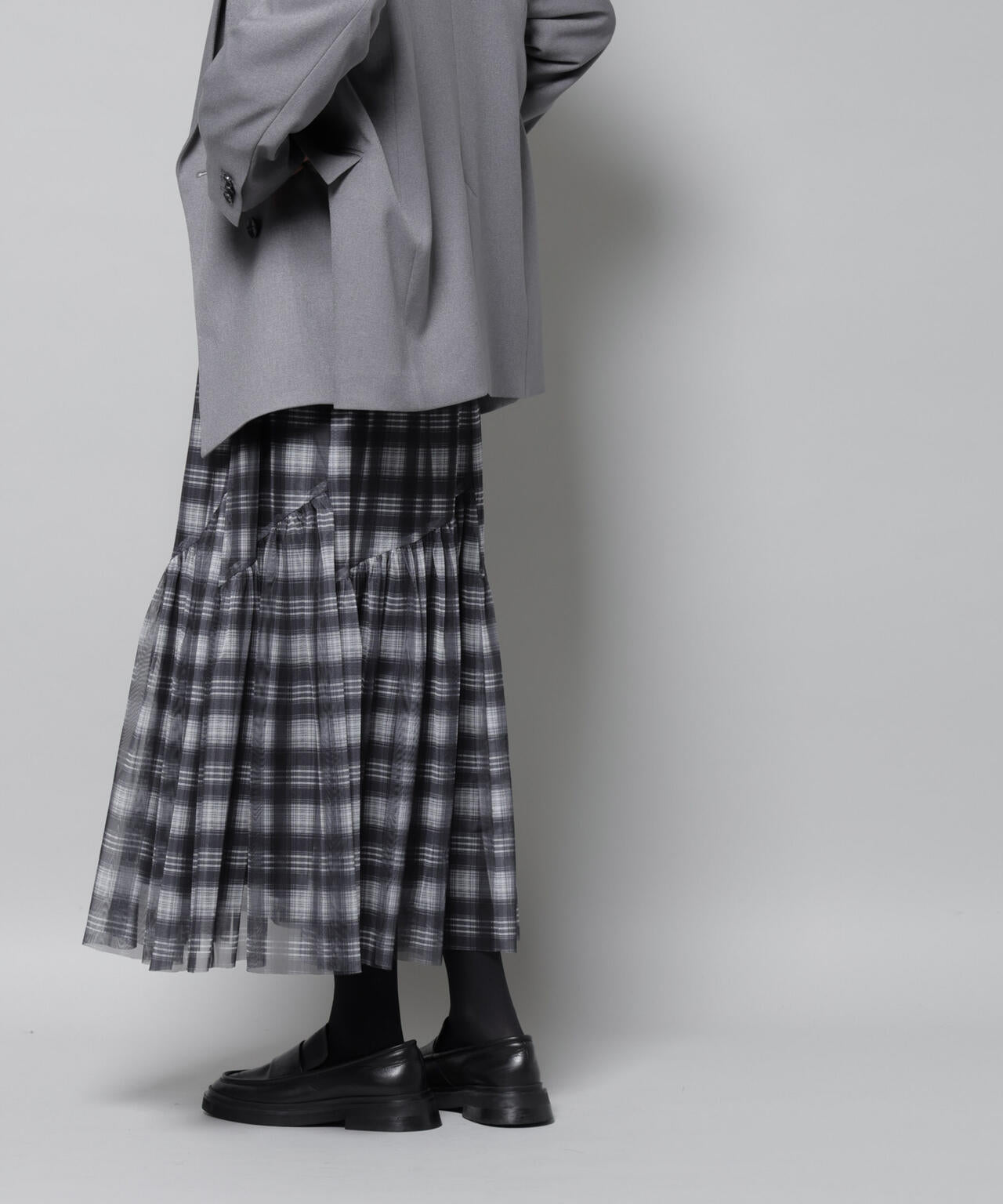 オンブレーチェックチュールスカート
