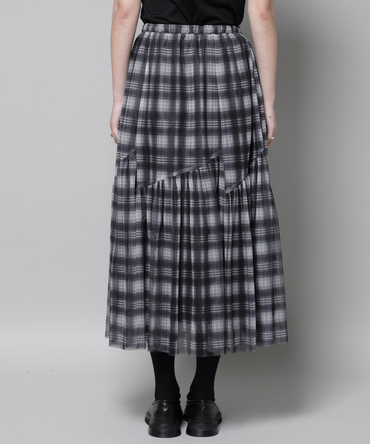 オンブレーチェックチュールスカート