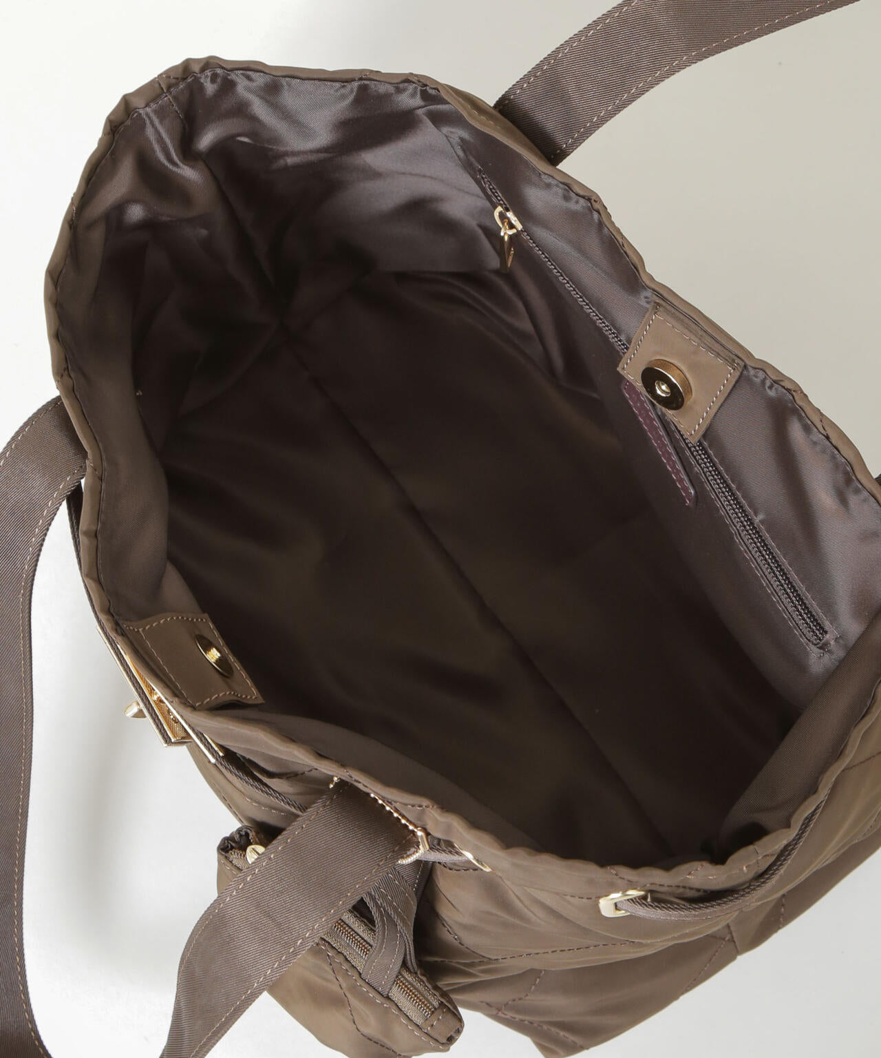 ミニバッグ付きキルティングトートバッグ