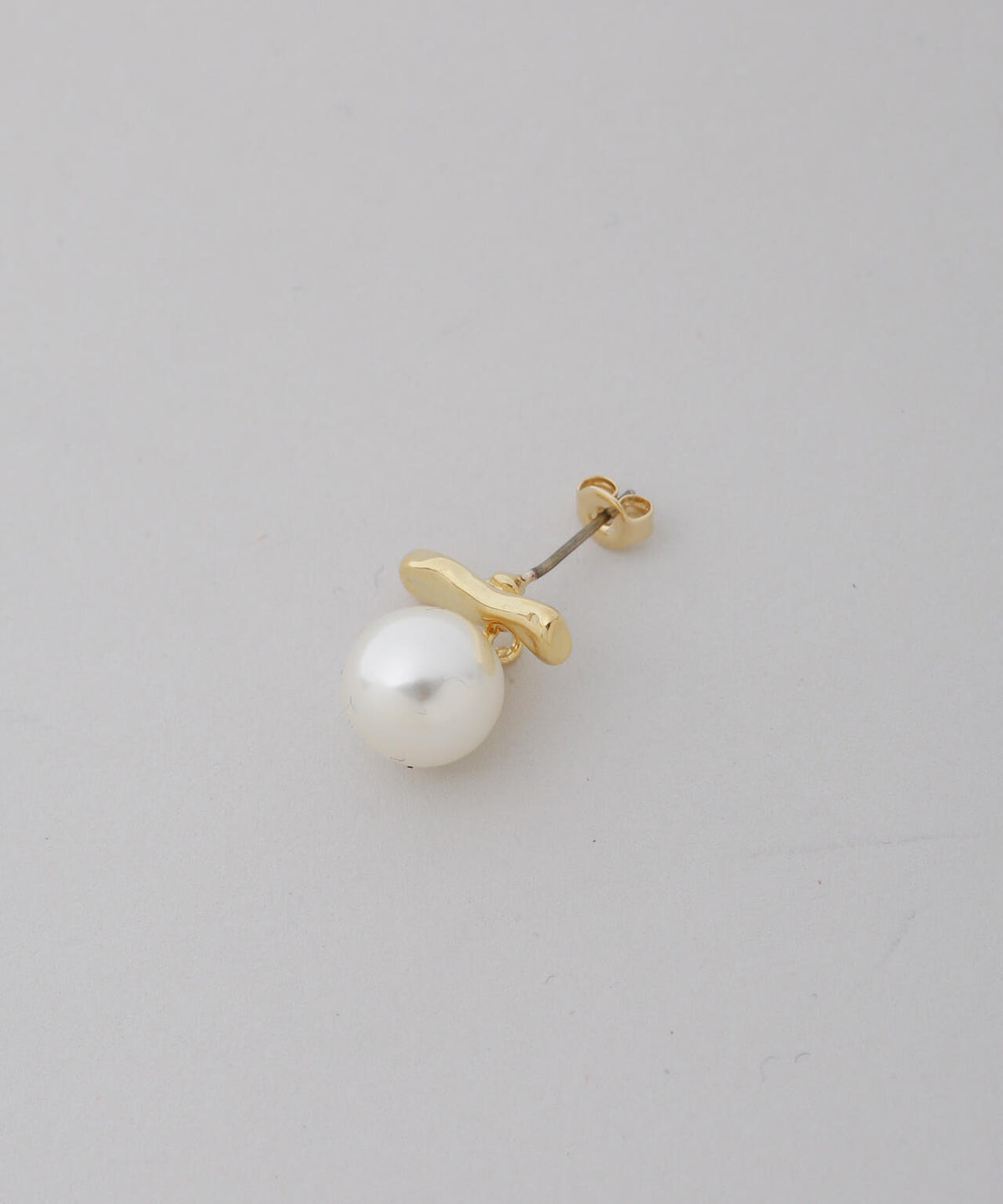 バー&イミテーションパールピアス