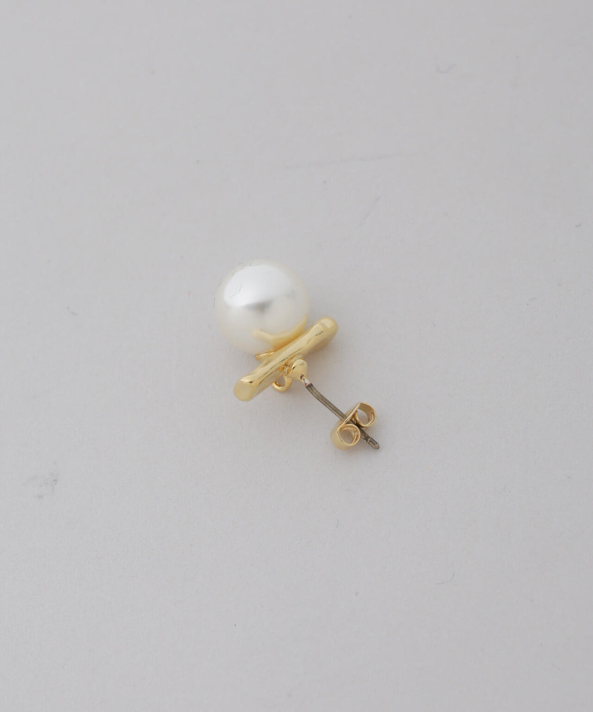 バー&イミテーションパールピアス
