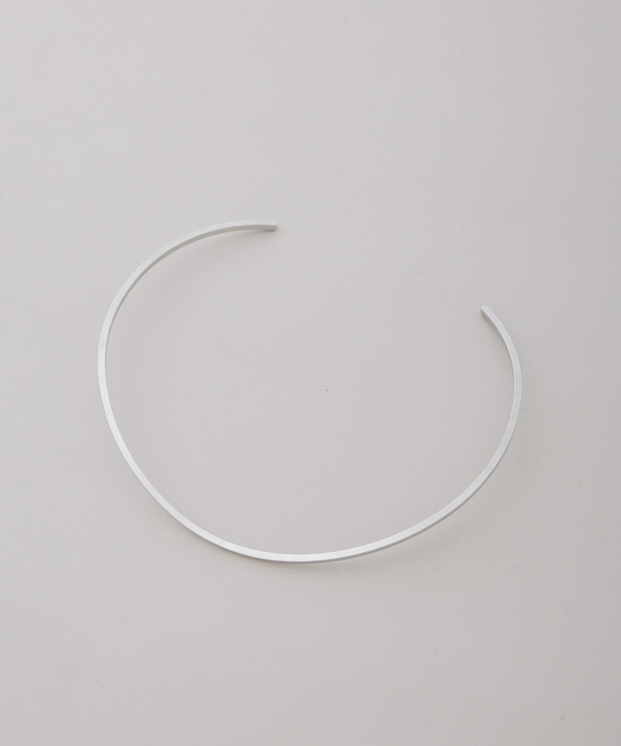 スクエアカットチョーカー