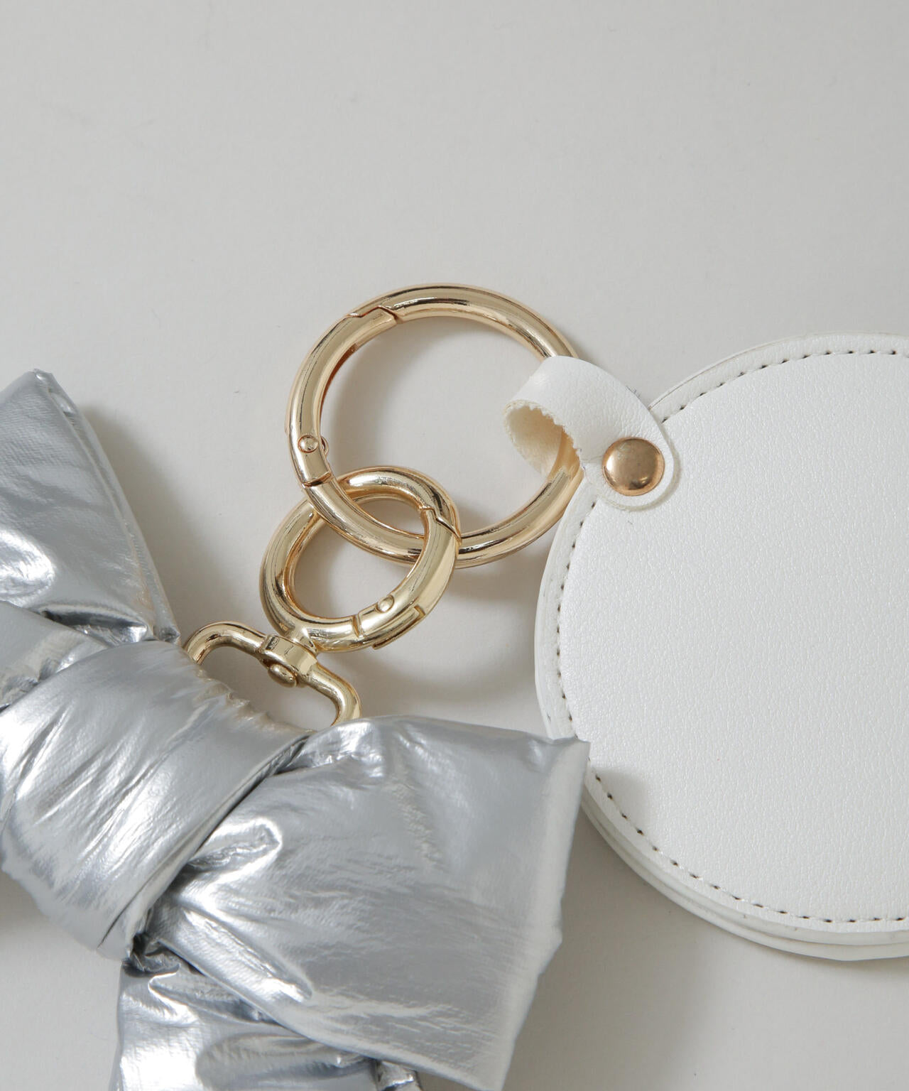 リボンミラーチャーム