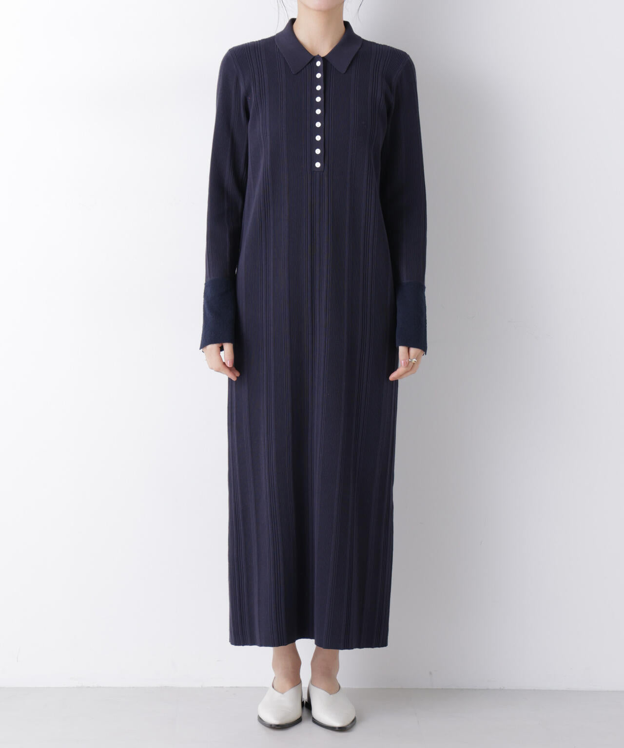 衿付きランダムリブニットワンピース