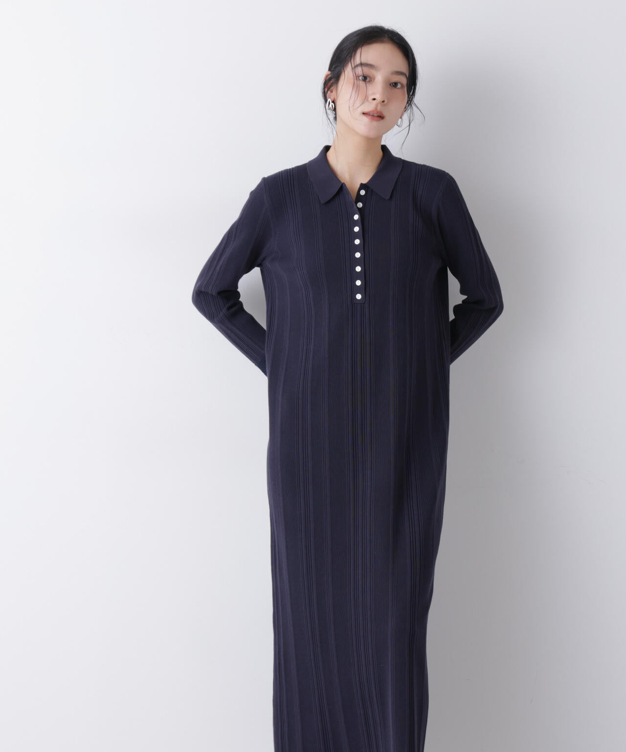 衿付きランダムリブニットワンピース