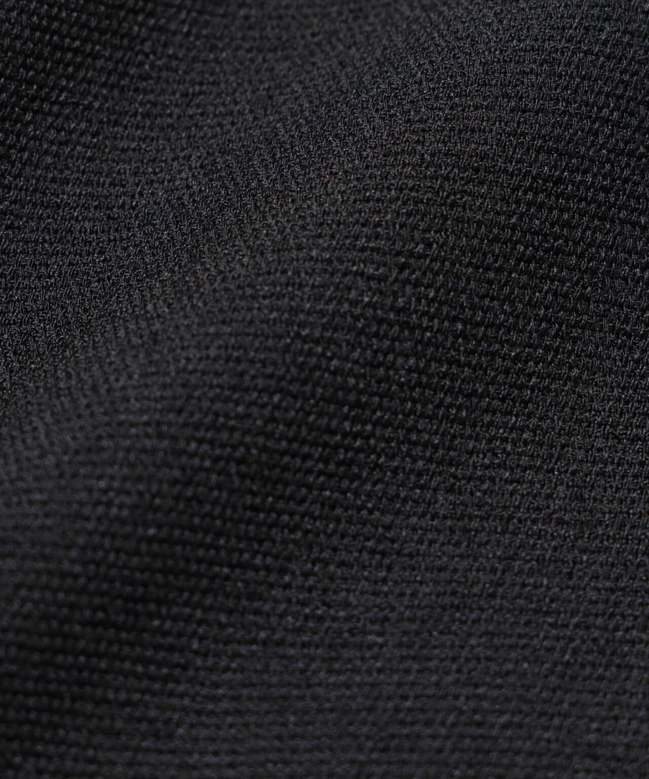 「Meaningful Continuity」coveross(R)EOSブッチャーノースリブラウス×パンツセットアップ