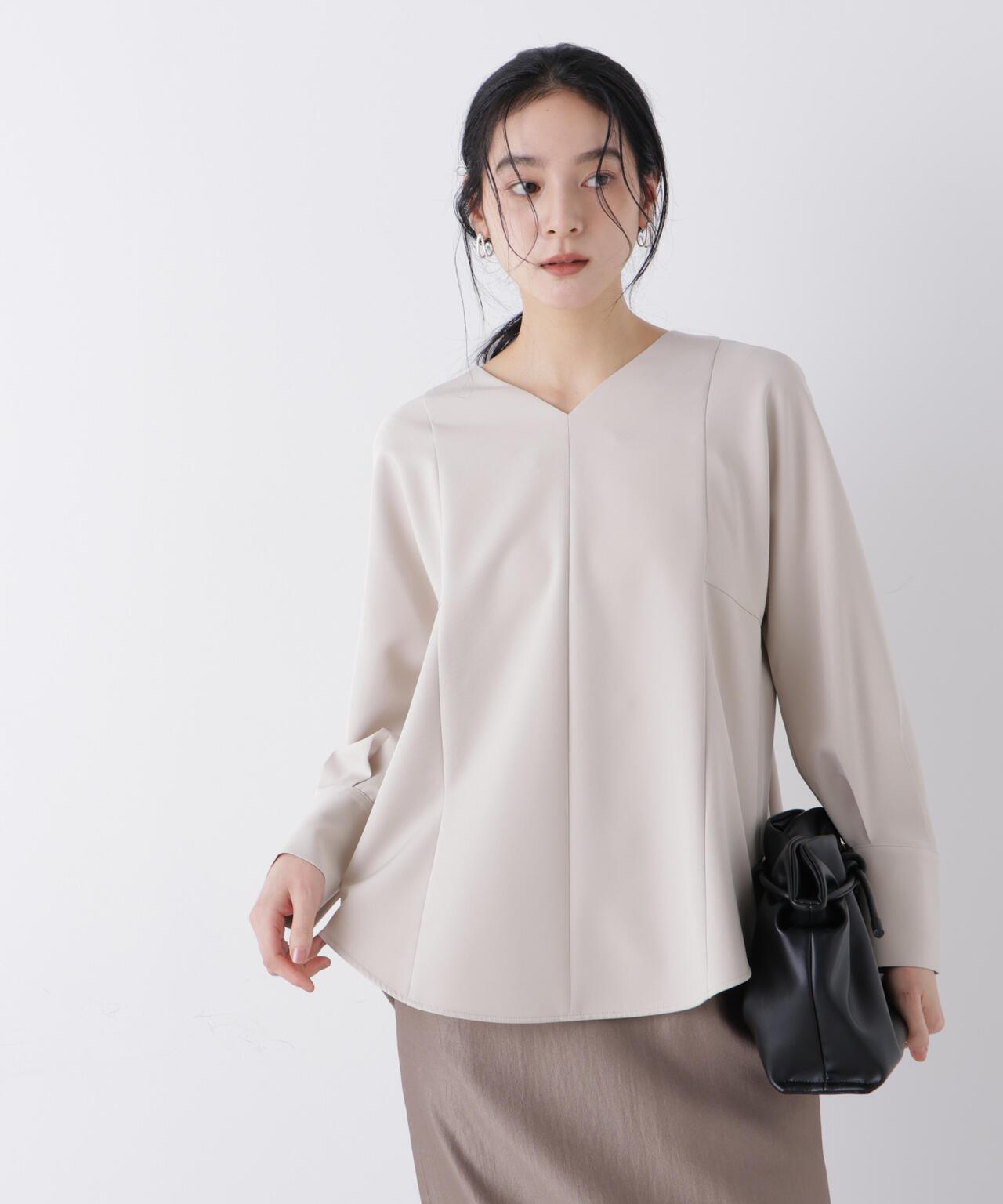 デイリーファンクション Vネックブラウス(セットアップ可)