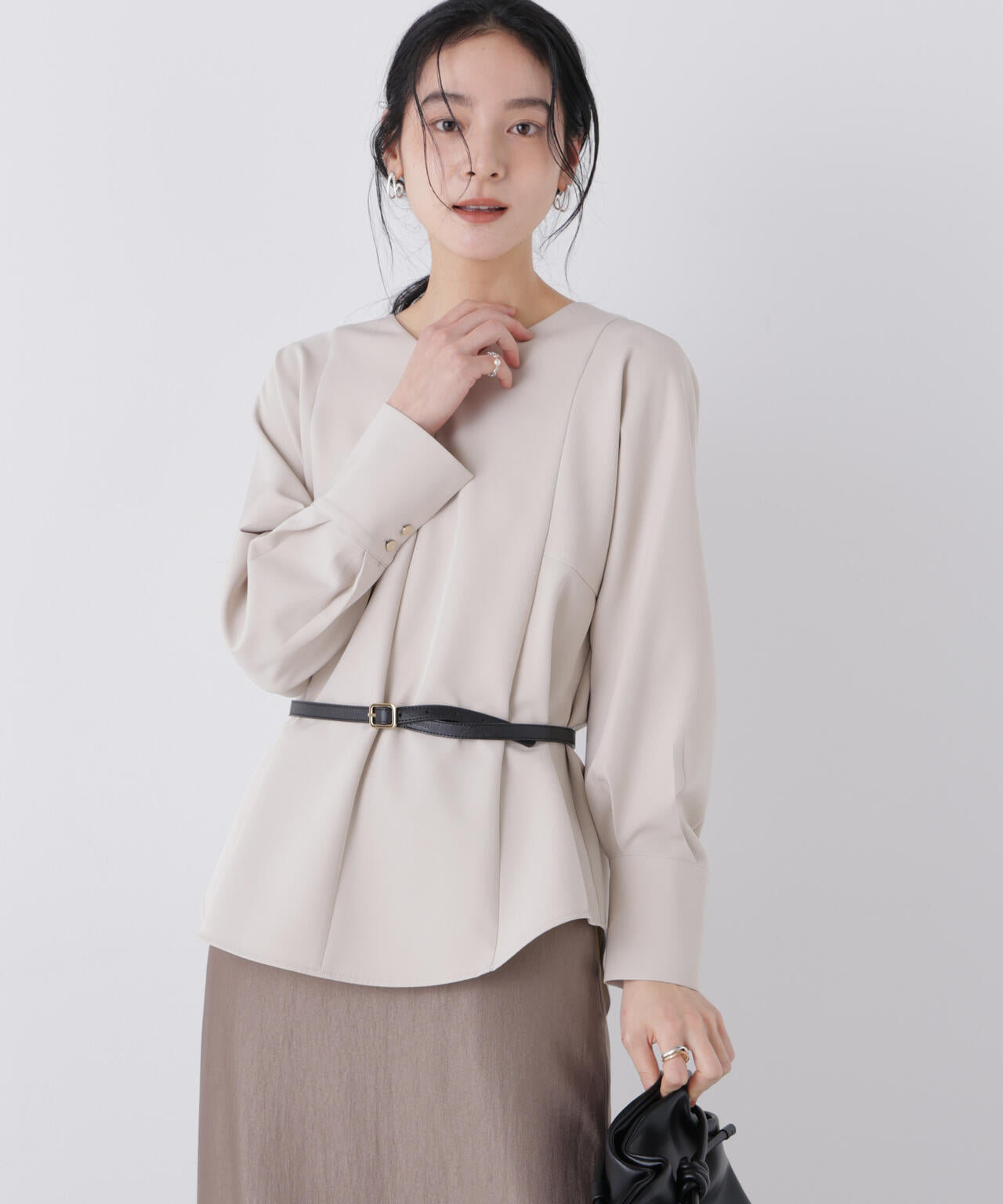 デイリーファンクション Vネックブラウス(セットアップ可)