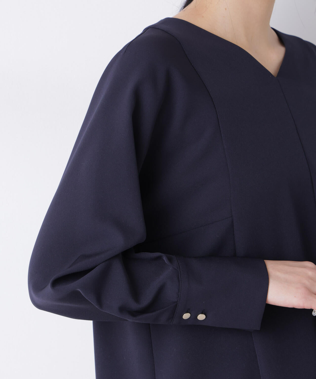 デイリーファンクション Vネックブラウス(セットアップ可)