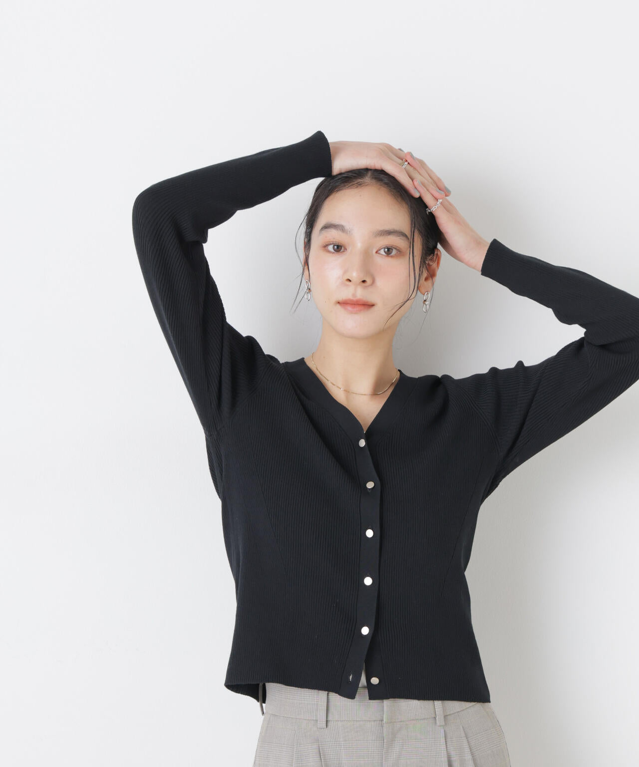 ウォッシャブルハイツイストVネックリブカーディガン