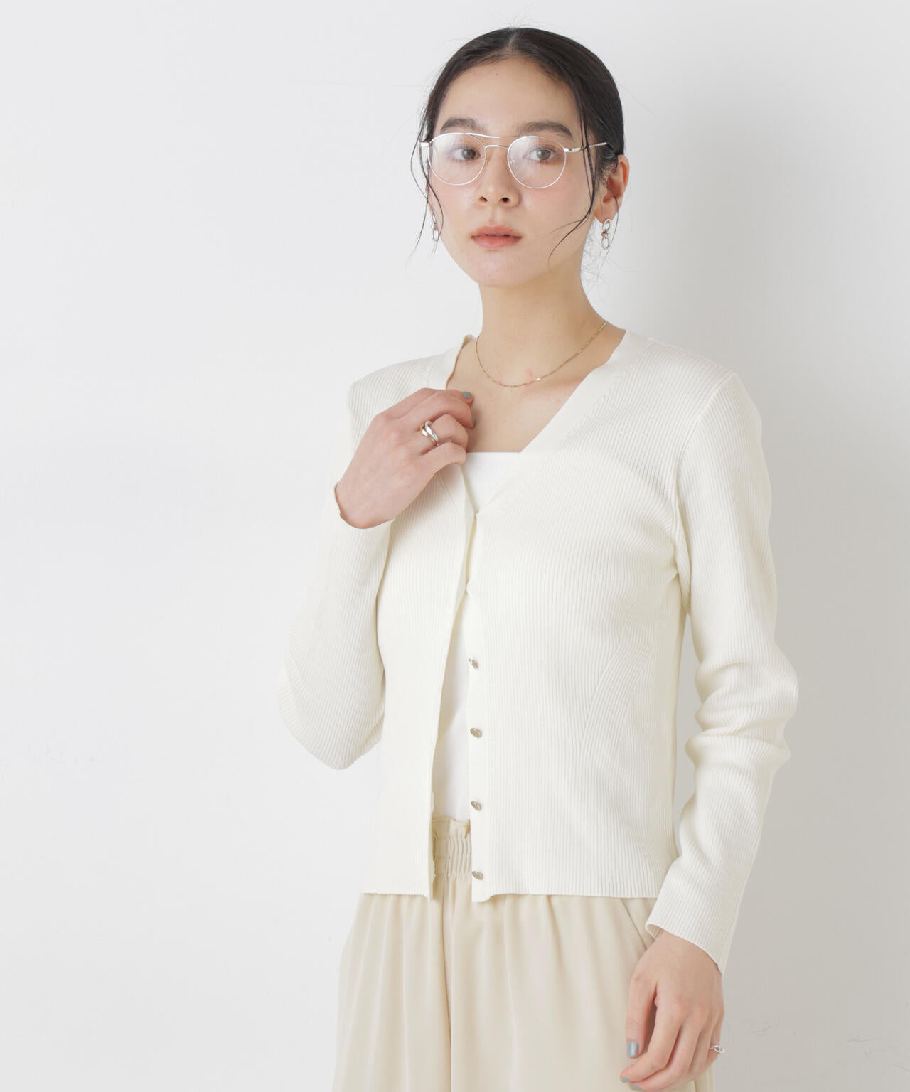 ウォッシャブルハイツイストVネックリブカーディガン