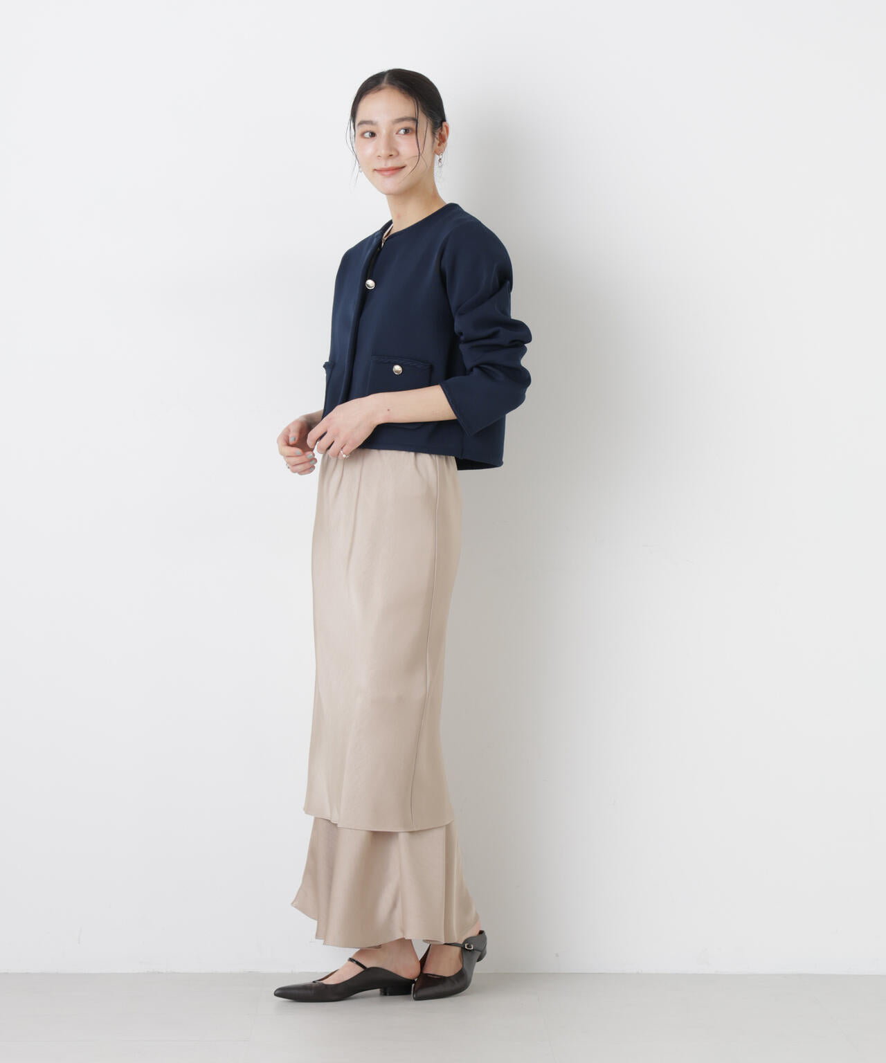 ゴールドボタンニットジャケット