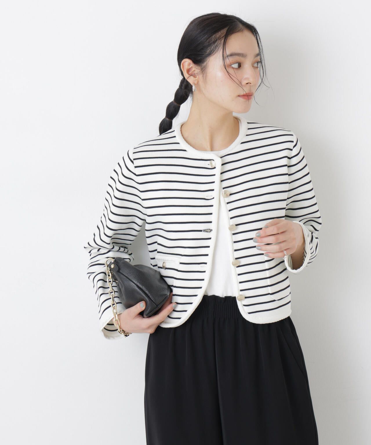 ゴールドボタンニットジャケット