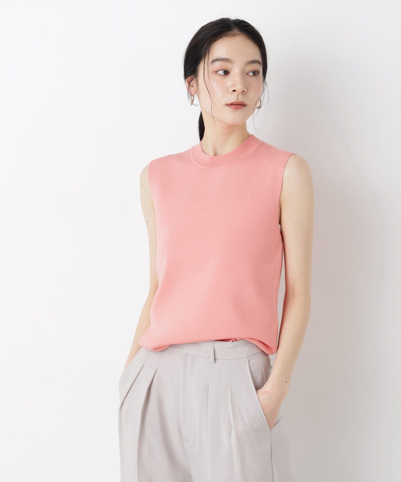 SUMMER VEIL KNIT 総針ノースリーブニット
