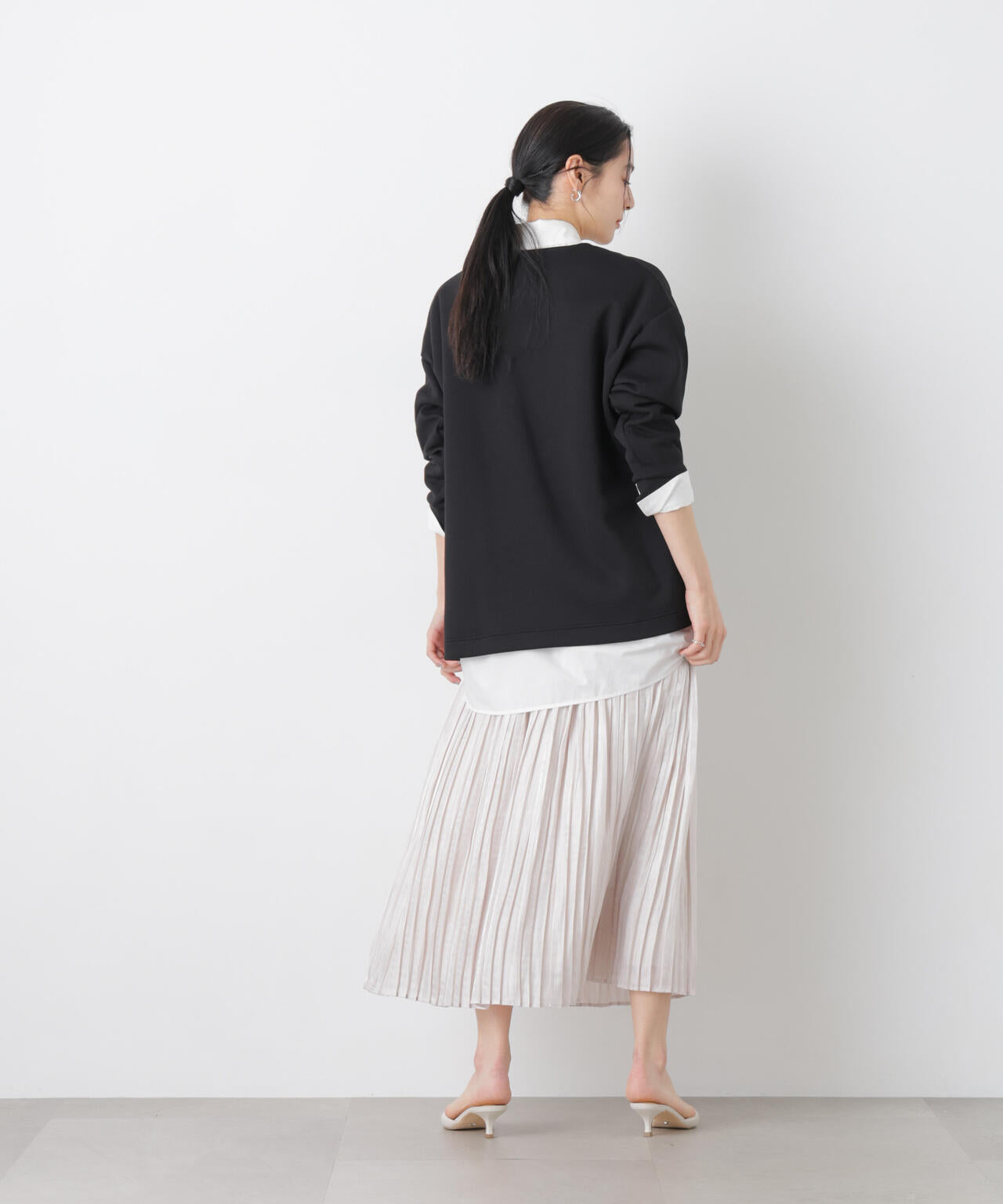 ダンボールカットキーネックスリットトップス
