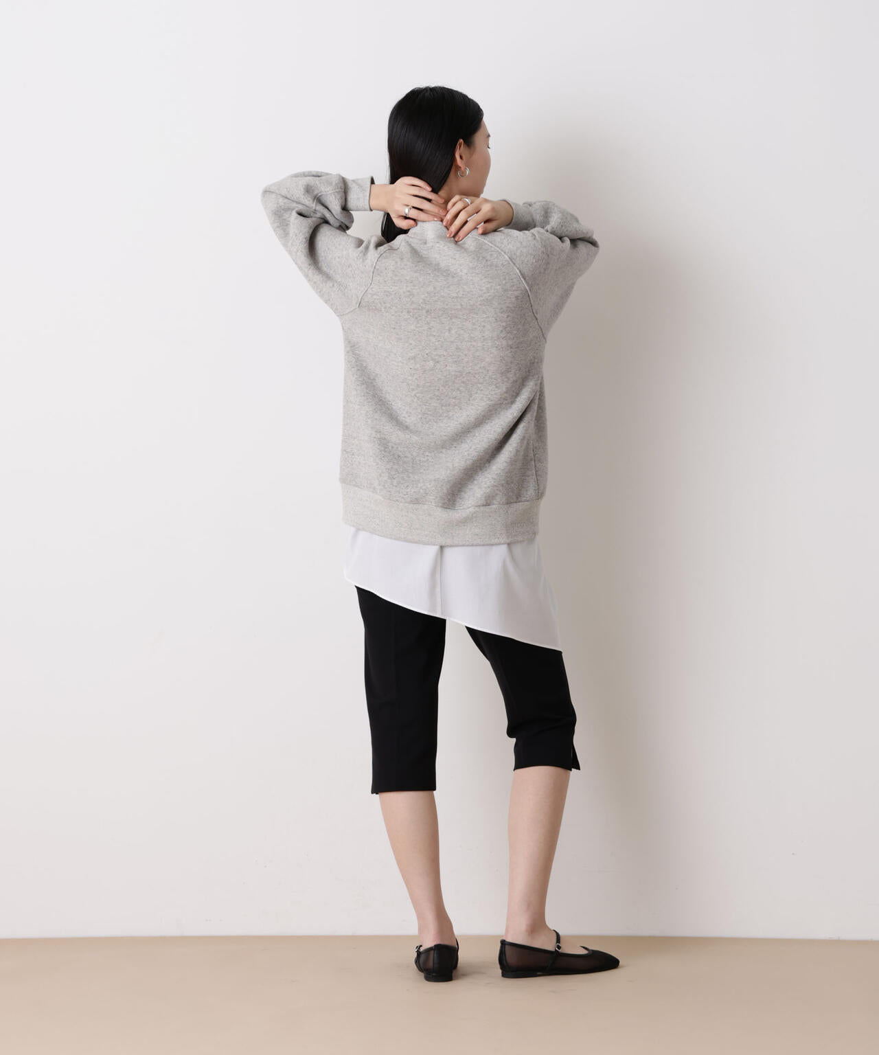 「STEVELOUR」フラッフィースタンドプルオーバー
