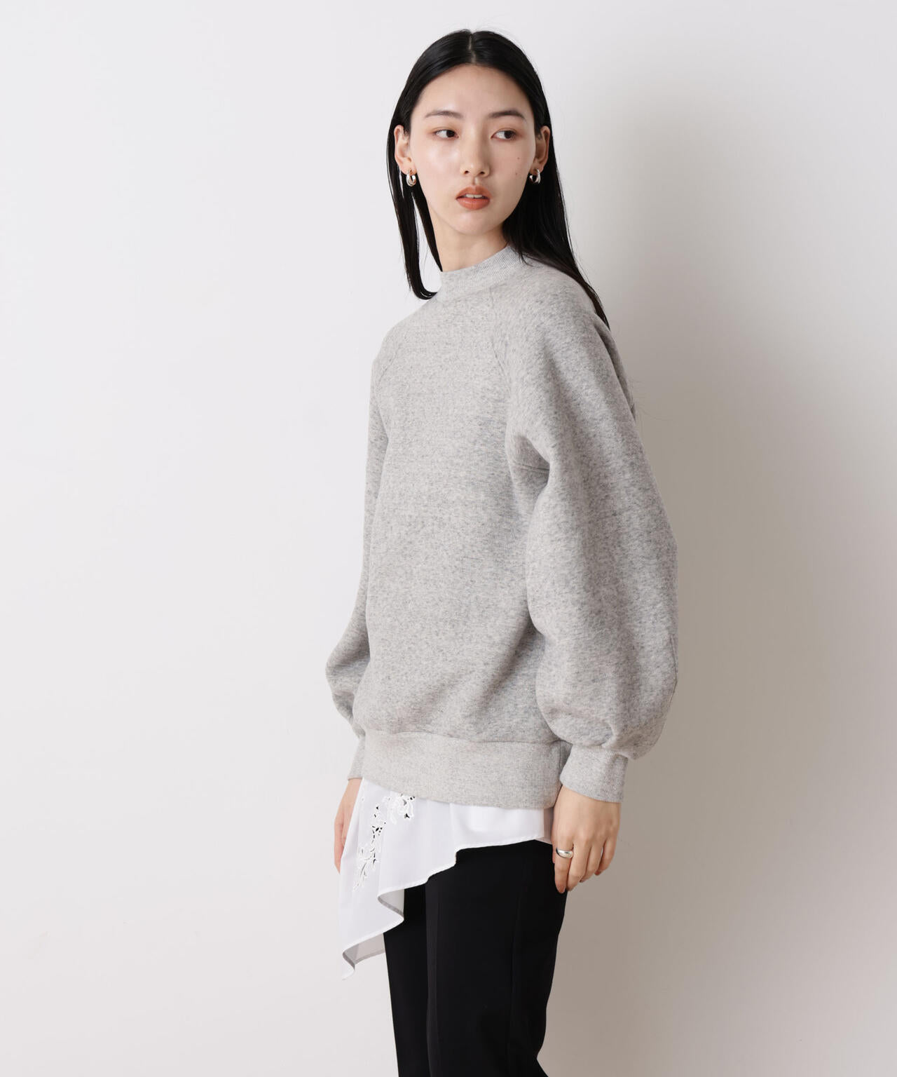 「STEVELOUR」フラッフィースタンドプルオーバー