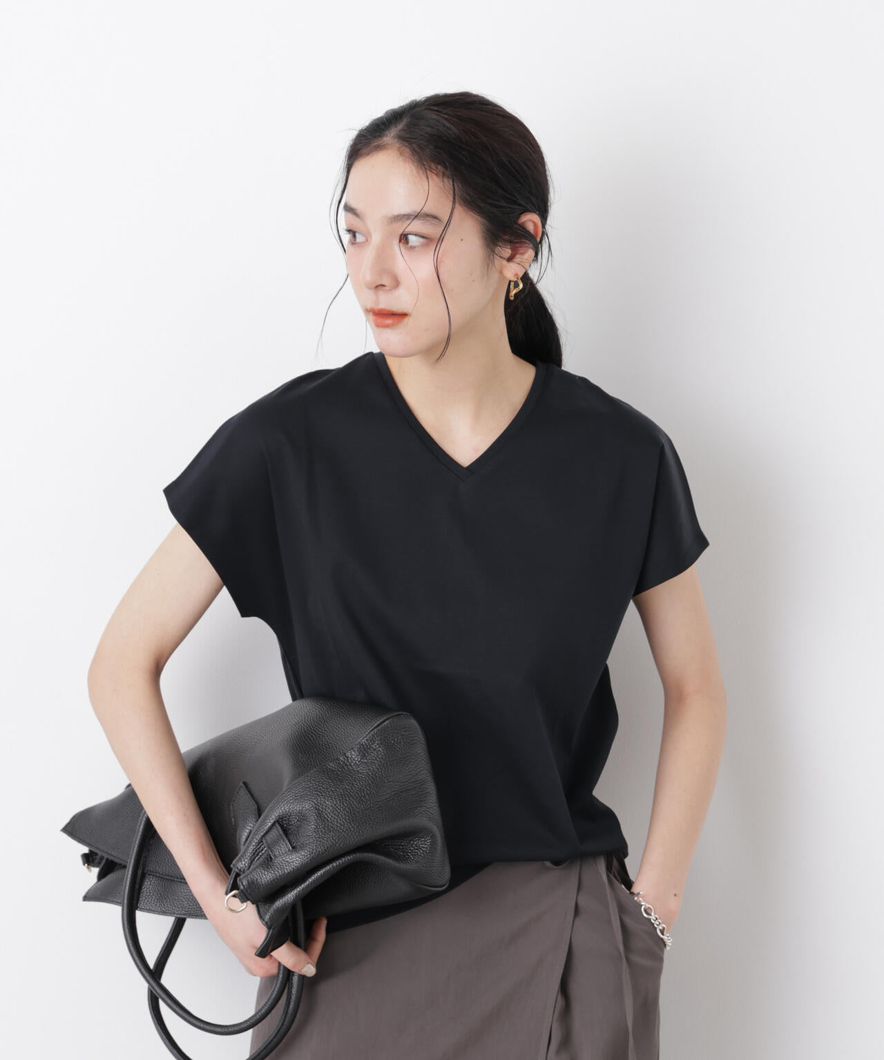 DressT/シルケットスムースVネックソフトドルマンTシャツ