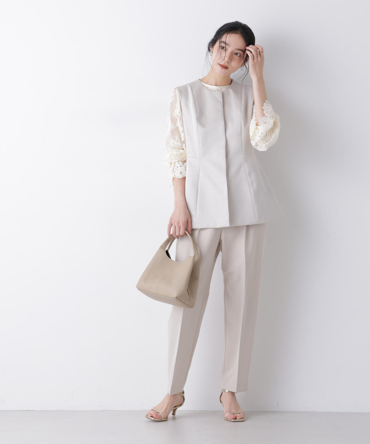 デイリーファンクション タックテーパードパンツ(セットアップ可)