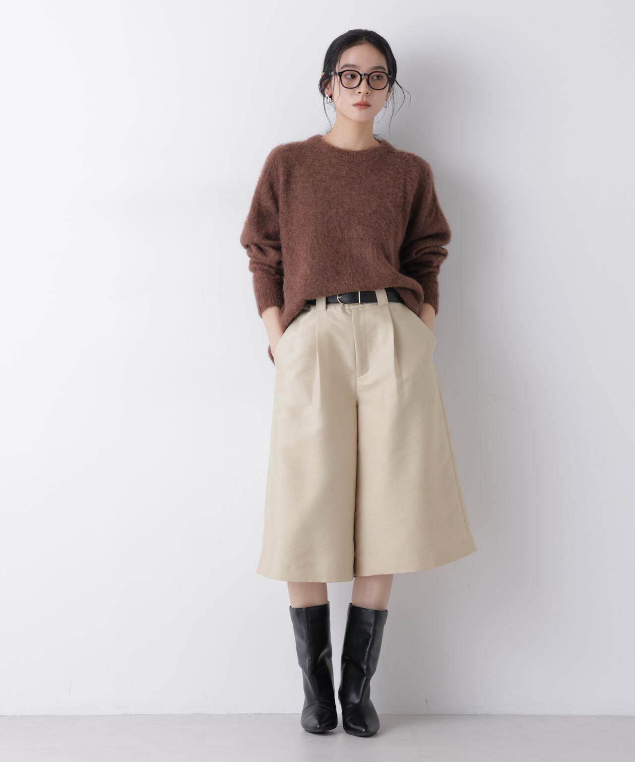 エアリーツイルボリュームキュロットパンツ