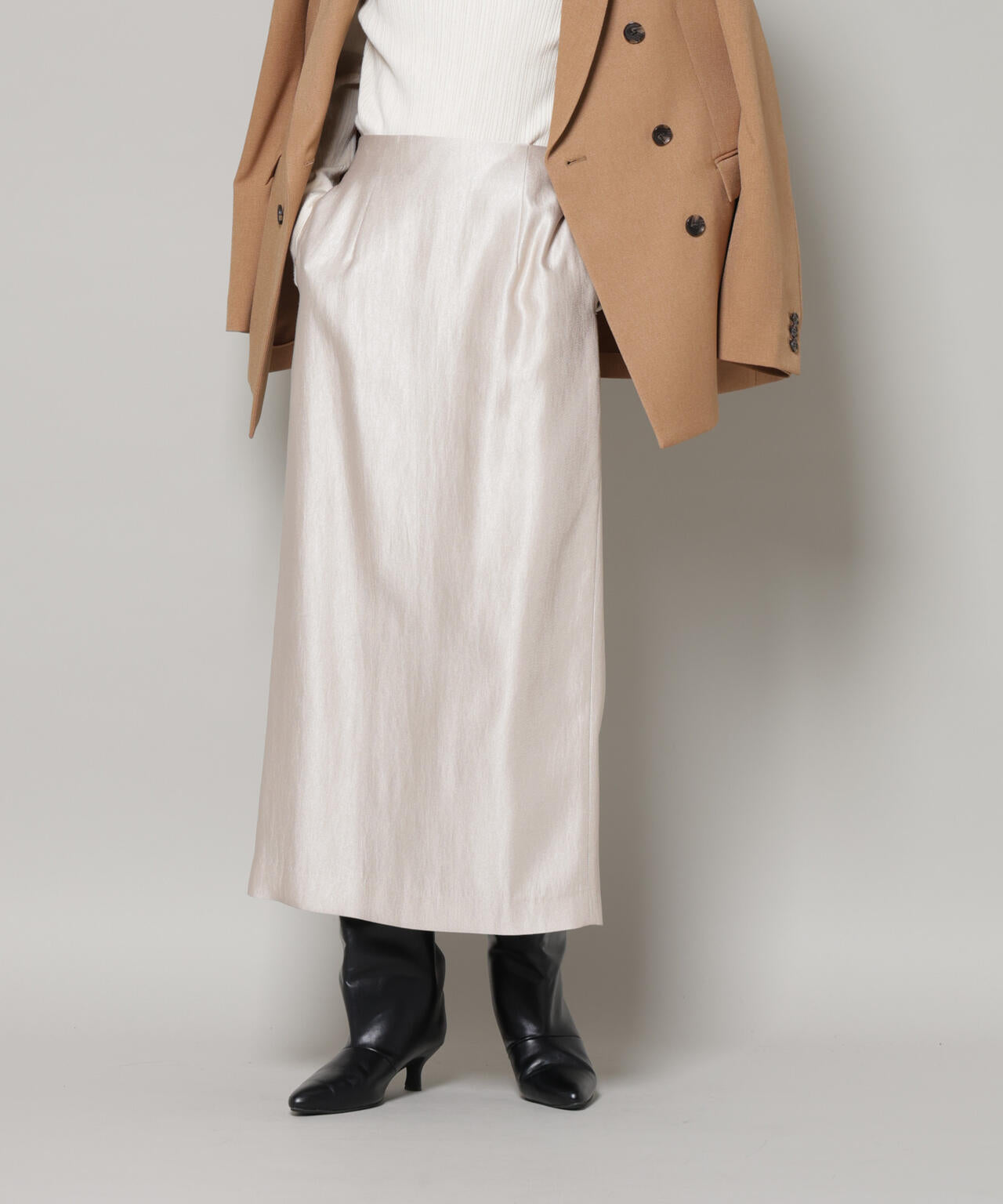 ブライトツイルサテンタイトスカート