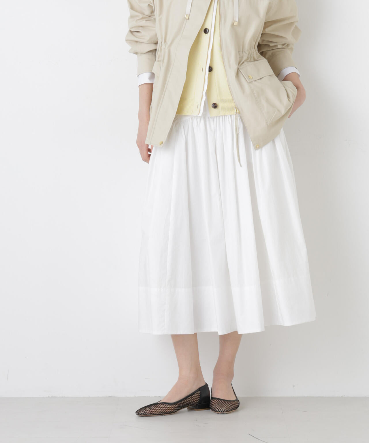 ローギャザーミディスカート