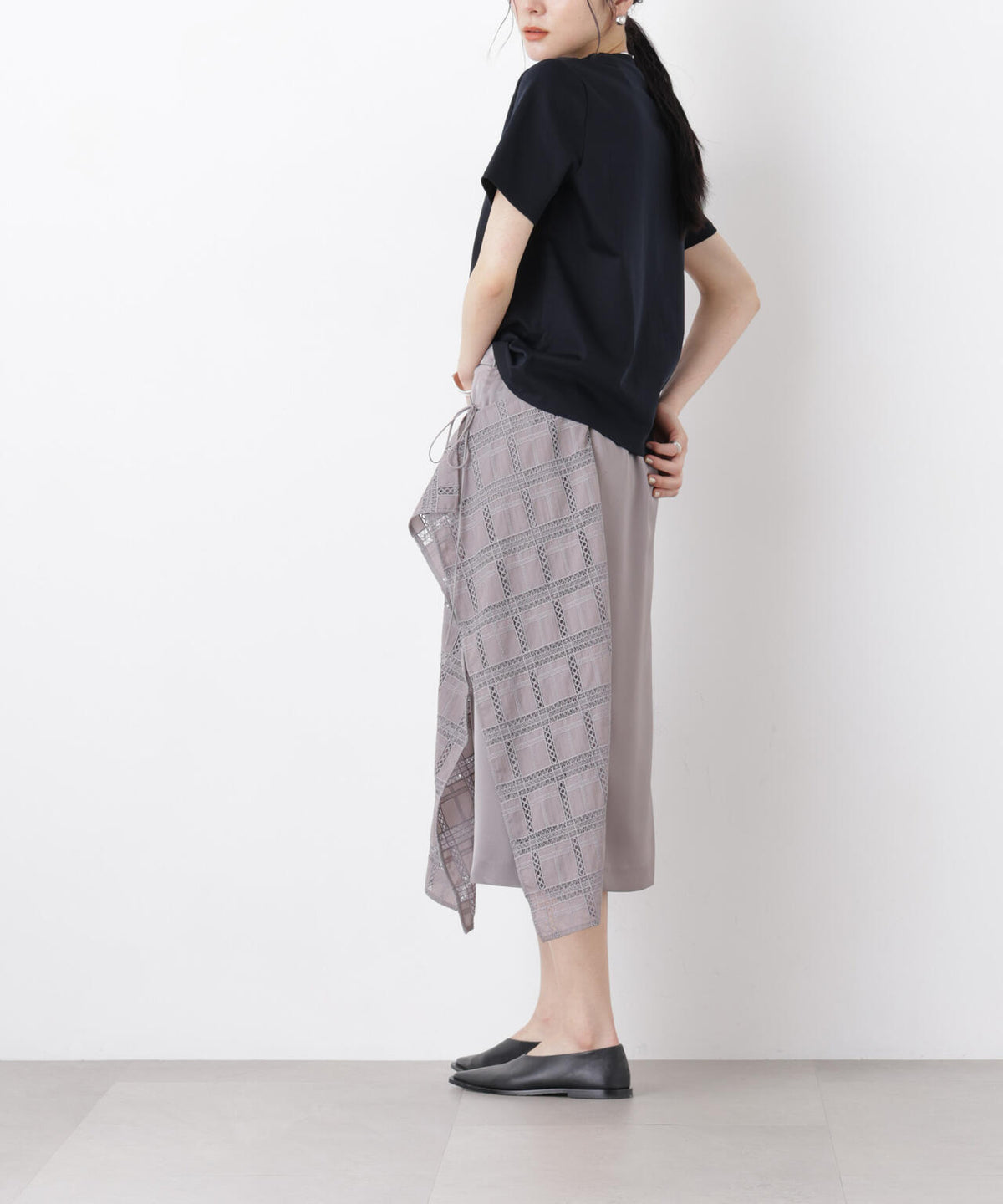 スクエアヘム刺繍レース切り替えスカート