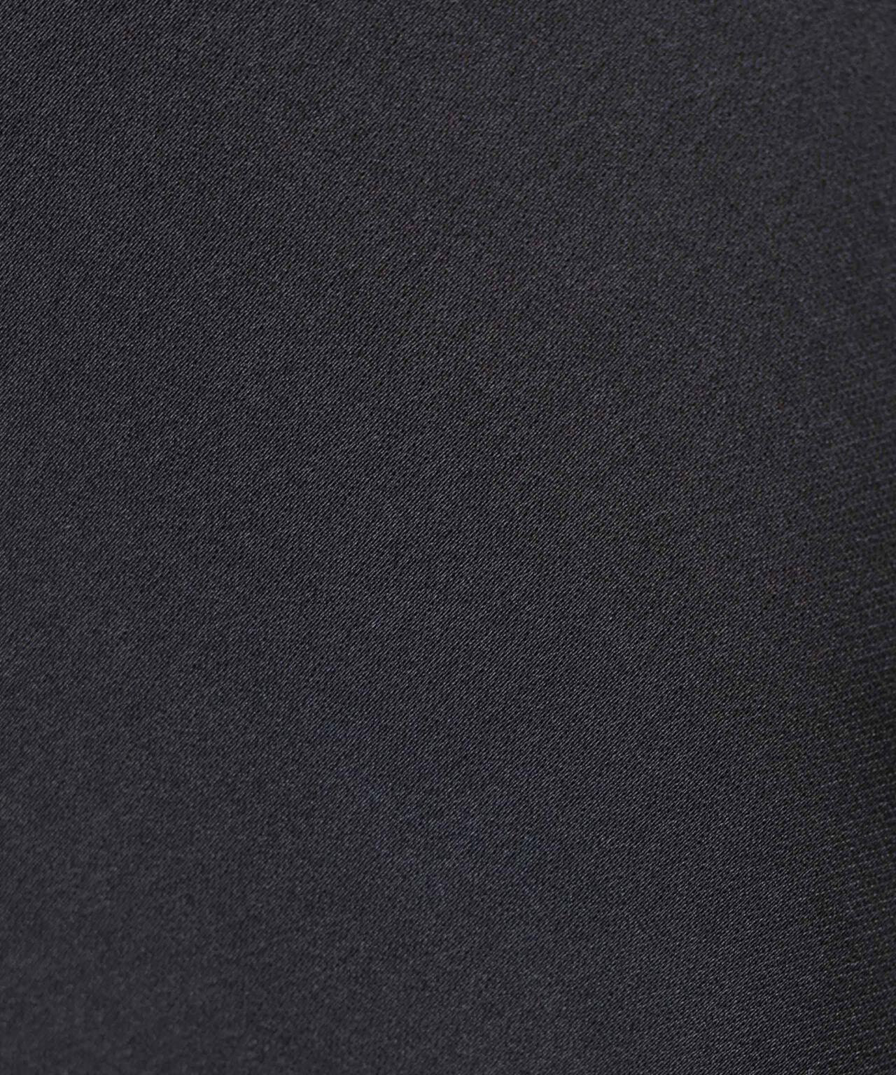 サテンナロースカート