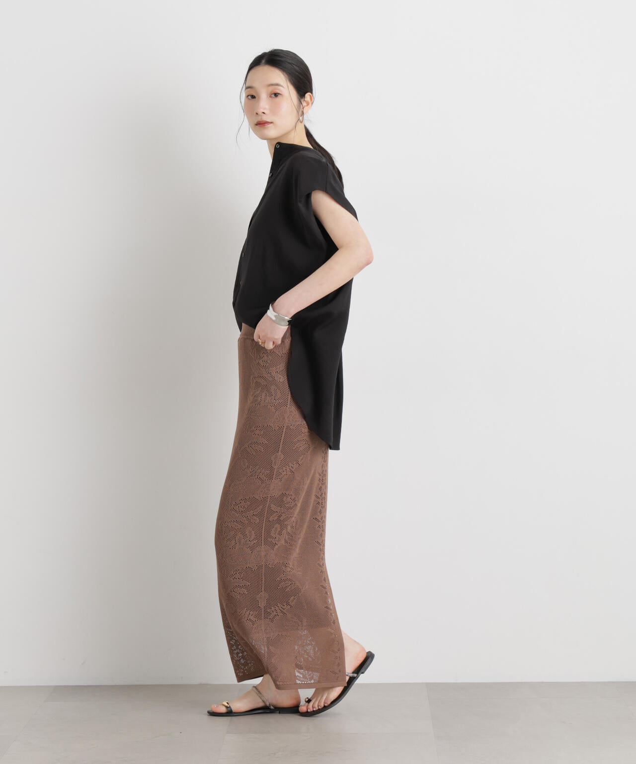 メッシュレースニットスカート