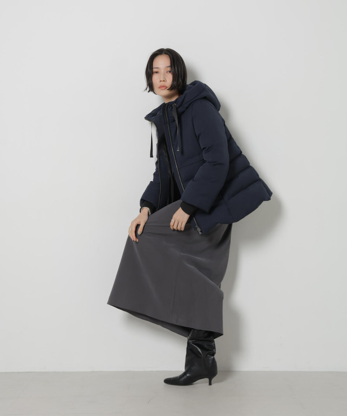「西川ダウン(R)」サージショートダウン